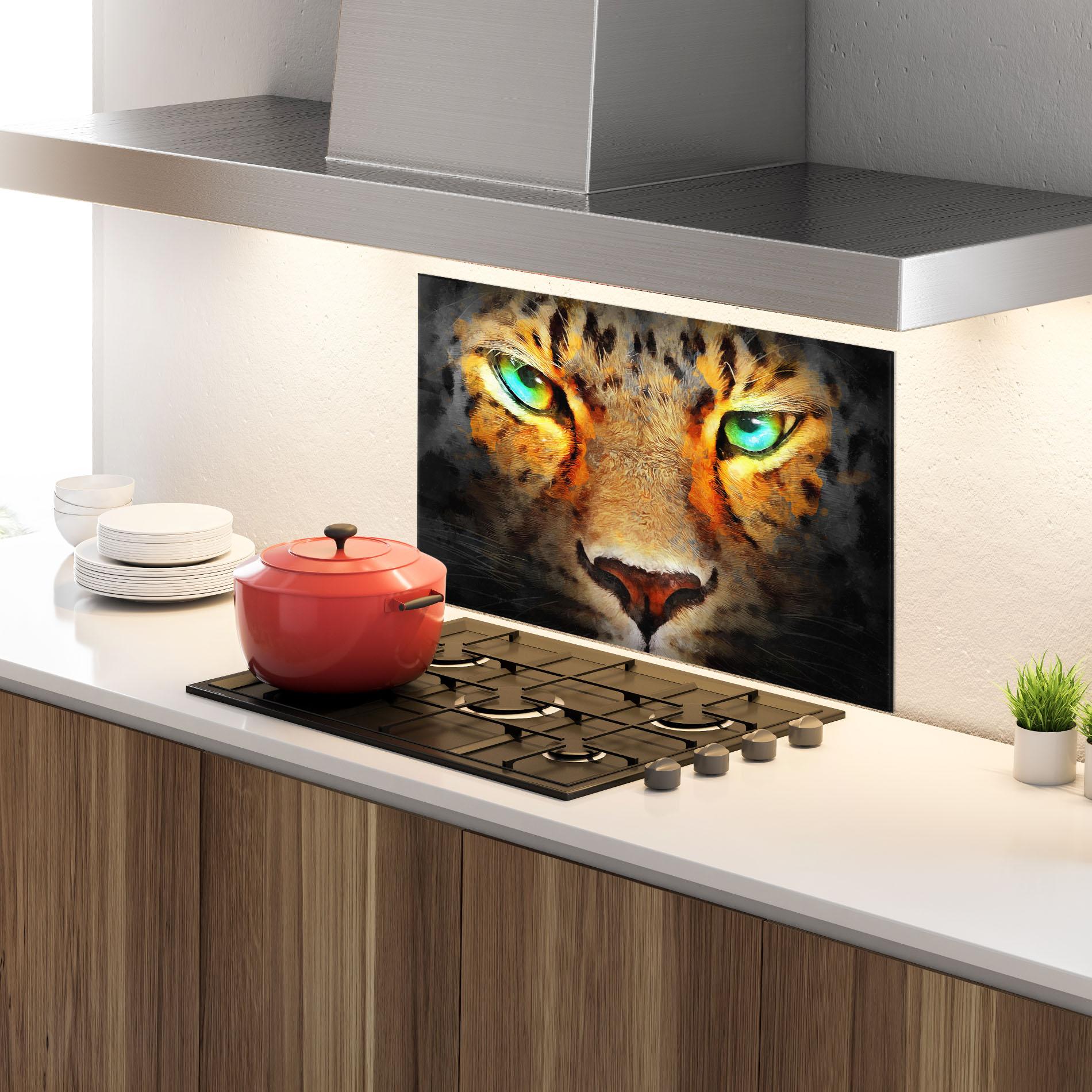 Küchenrückwand Glas Tiger Eyes mockup 4
