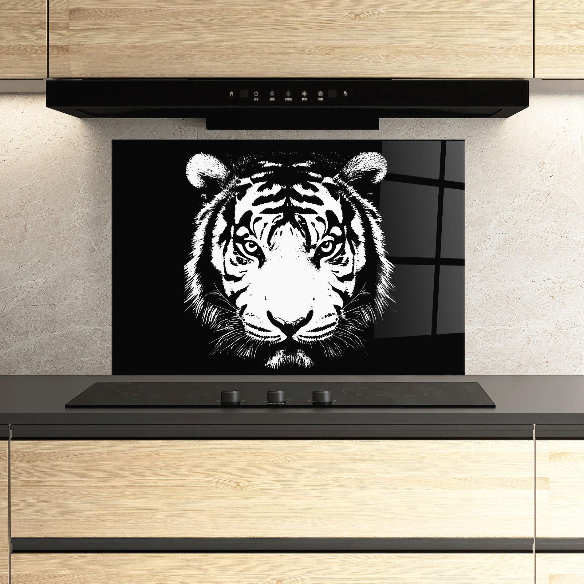 Küchenrückwand Glas White Head Tiger mockup 3