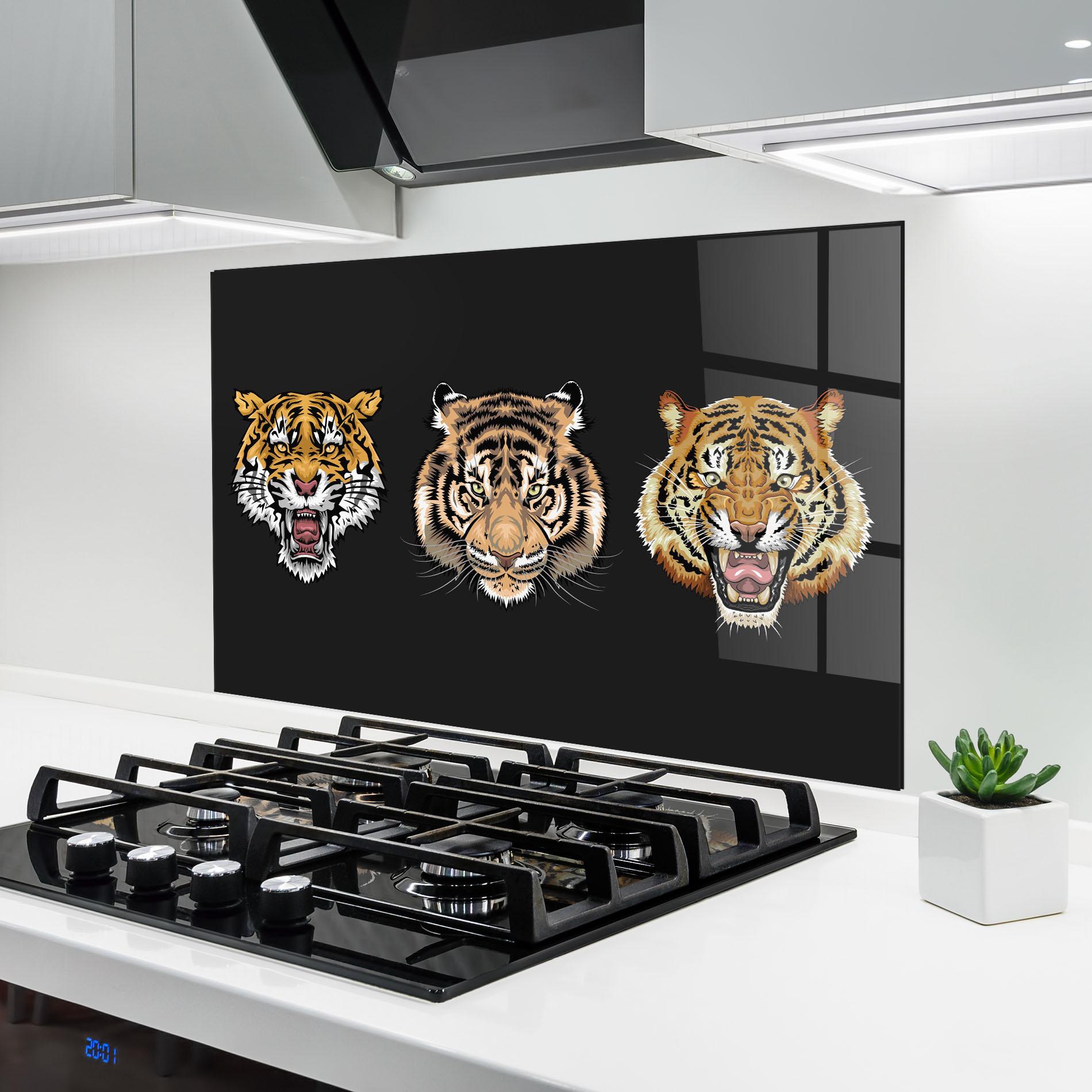 Küchenrückwand Glas 3 Tigers mockup 6