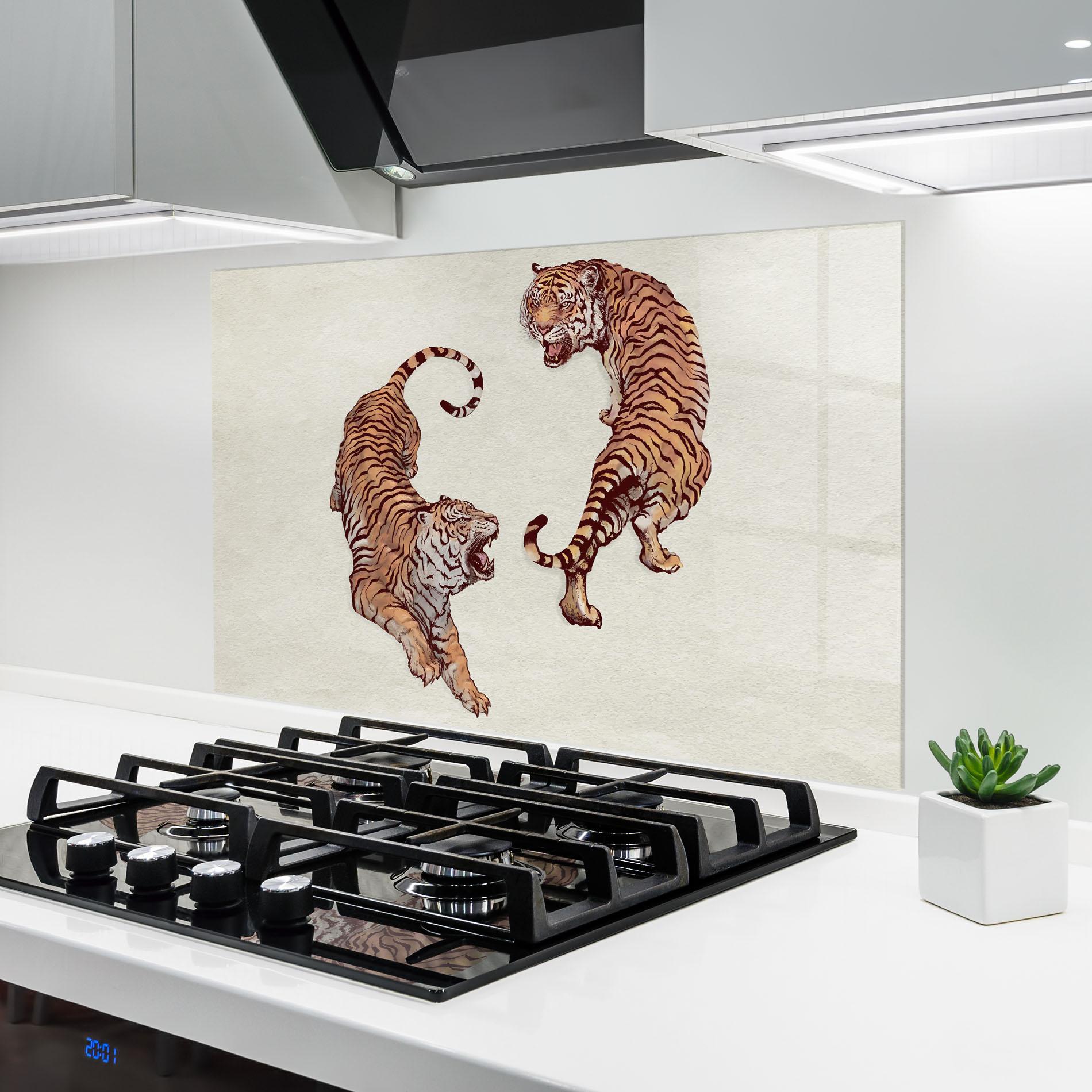 Küchenrückwand Glas Tiger Fight mockup 6