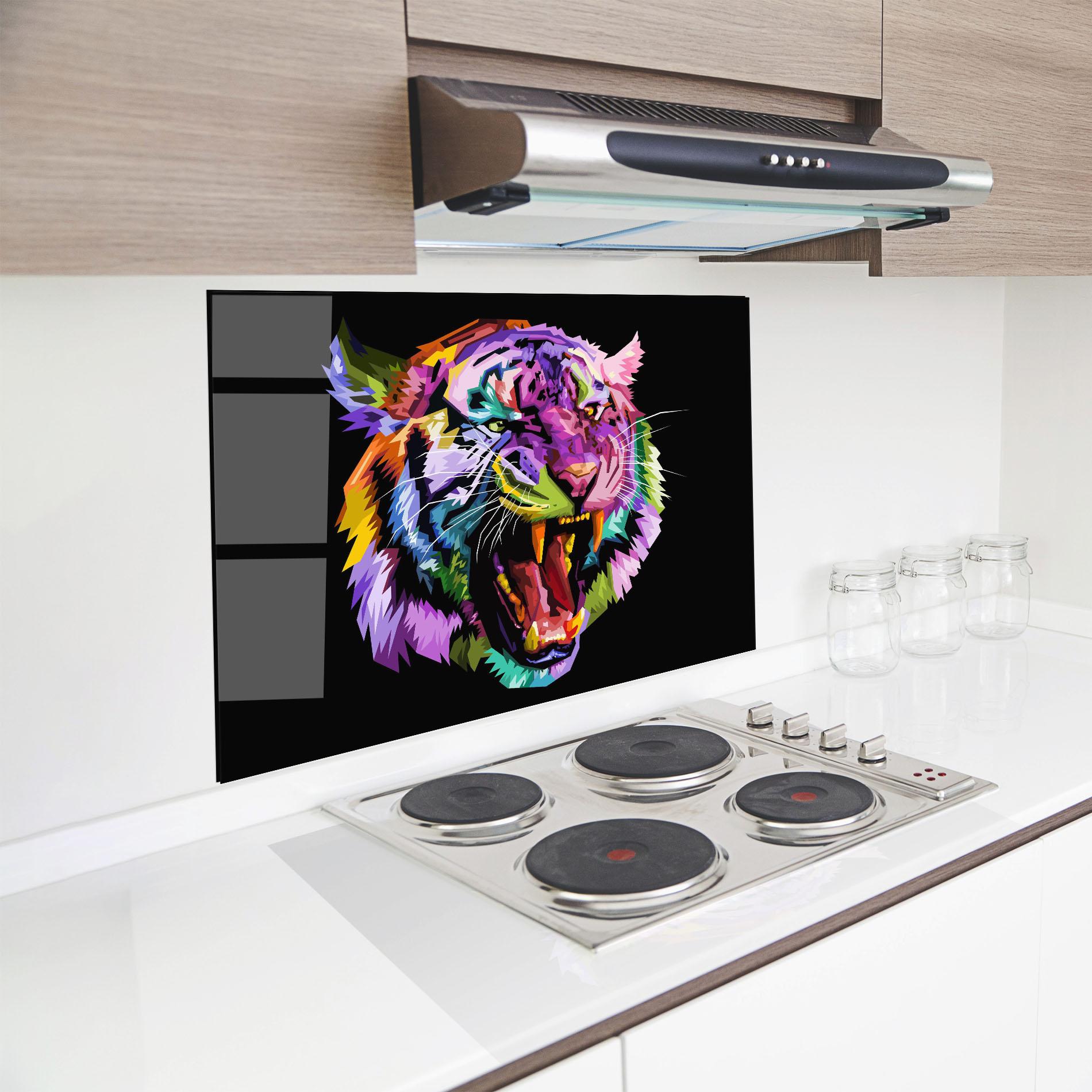 Küchenrückwand Glas Tiger On Black mockup 8