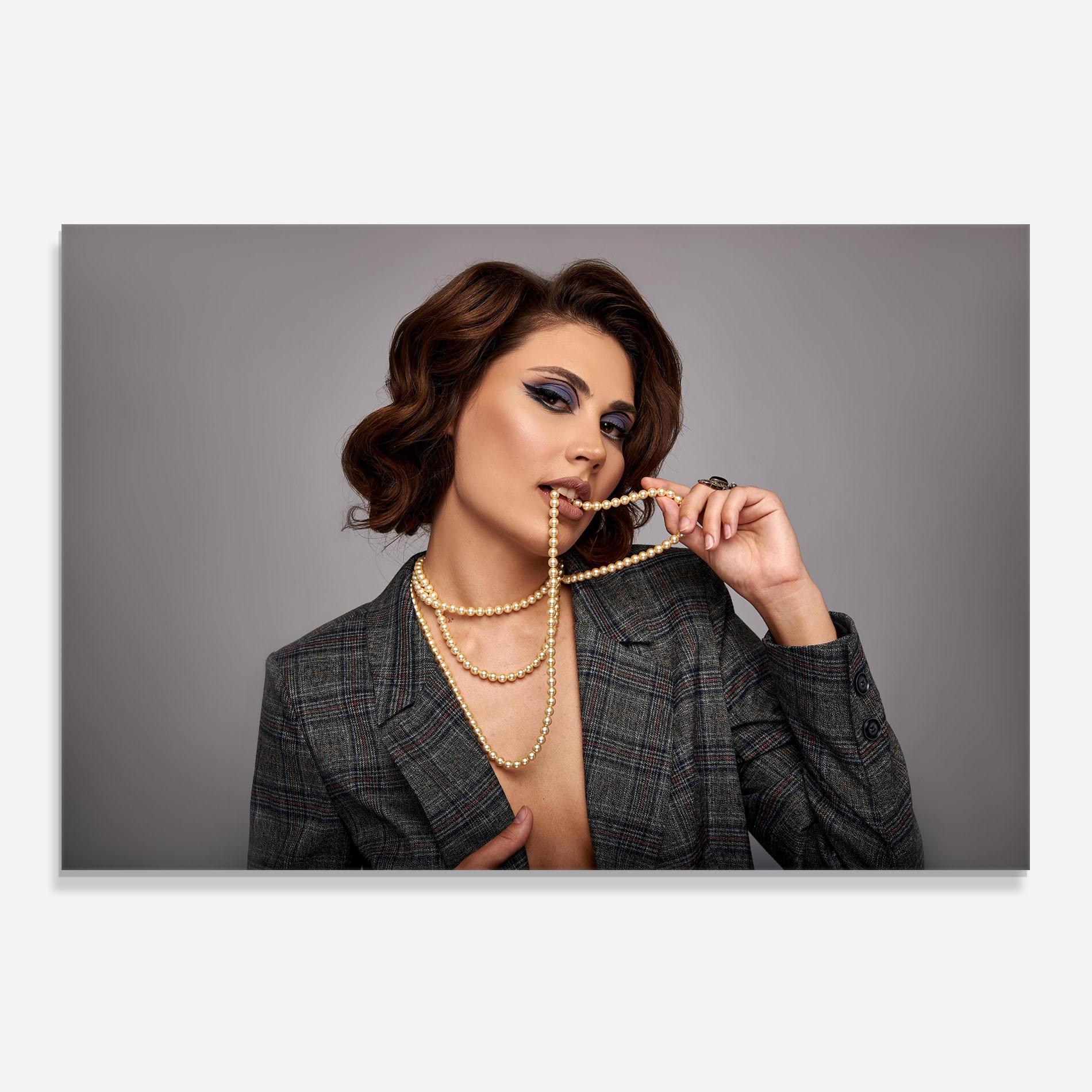 Küchenrückwand Glas Gold Pearls mockup 0