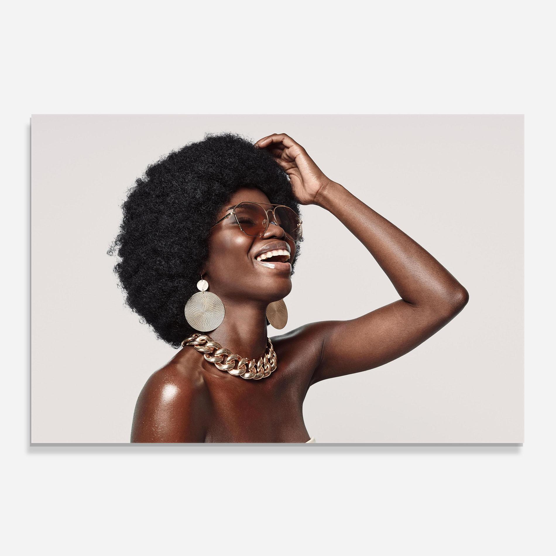 Küchenrückwand Glas Nice Gold Accessory mockup 0