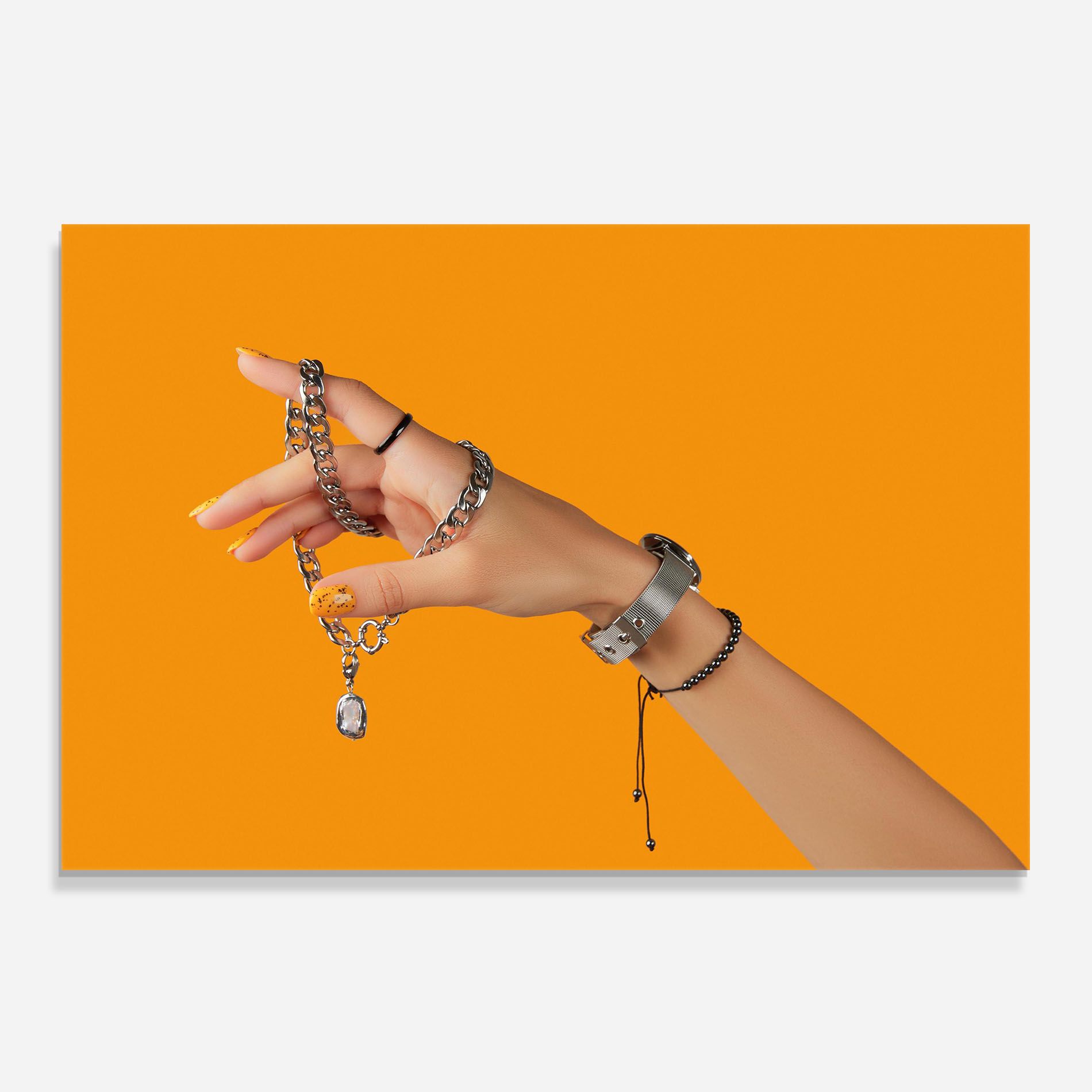 Silver Accessory mockup 0