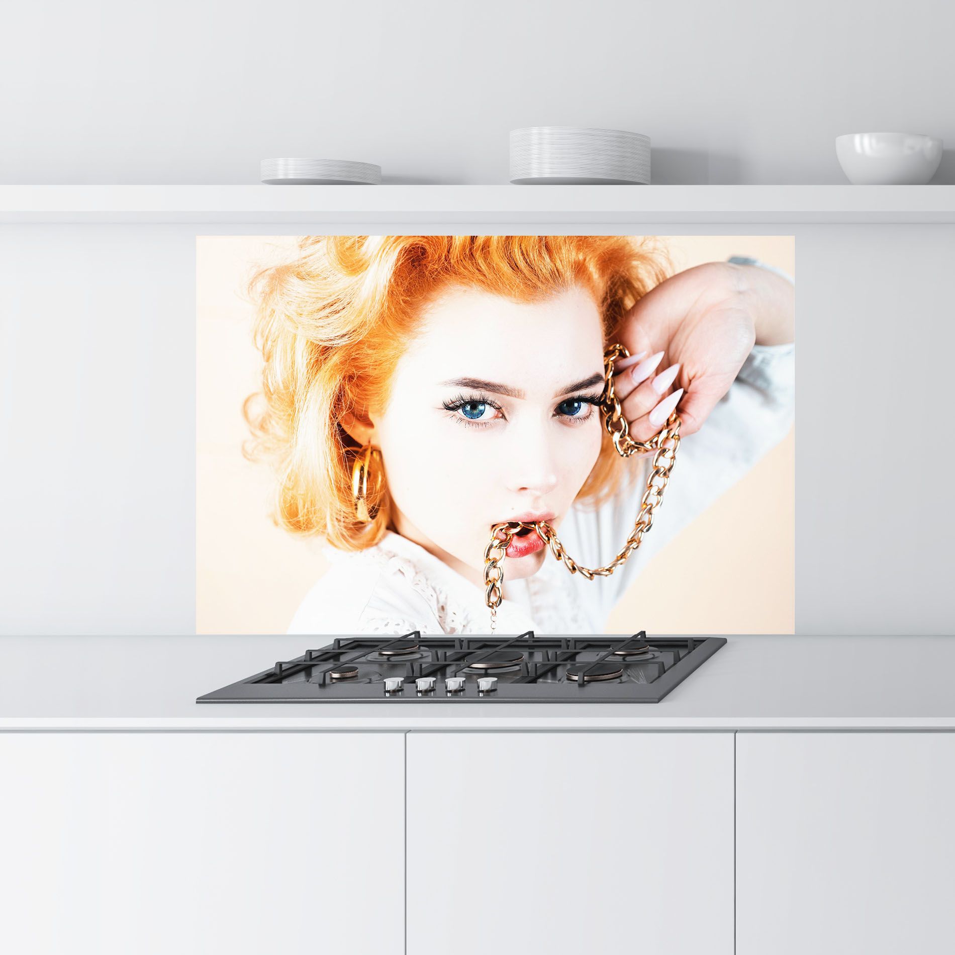 Lips Gold Chain mockup 9