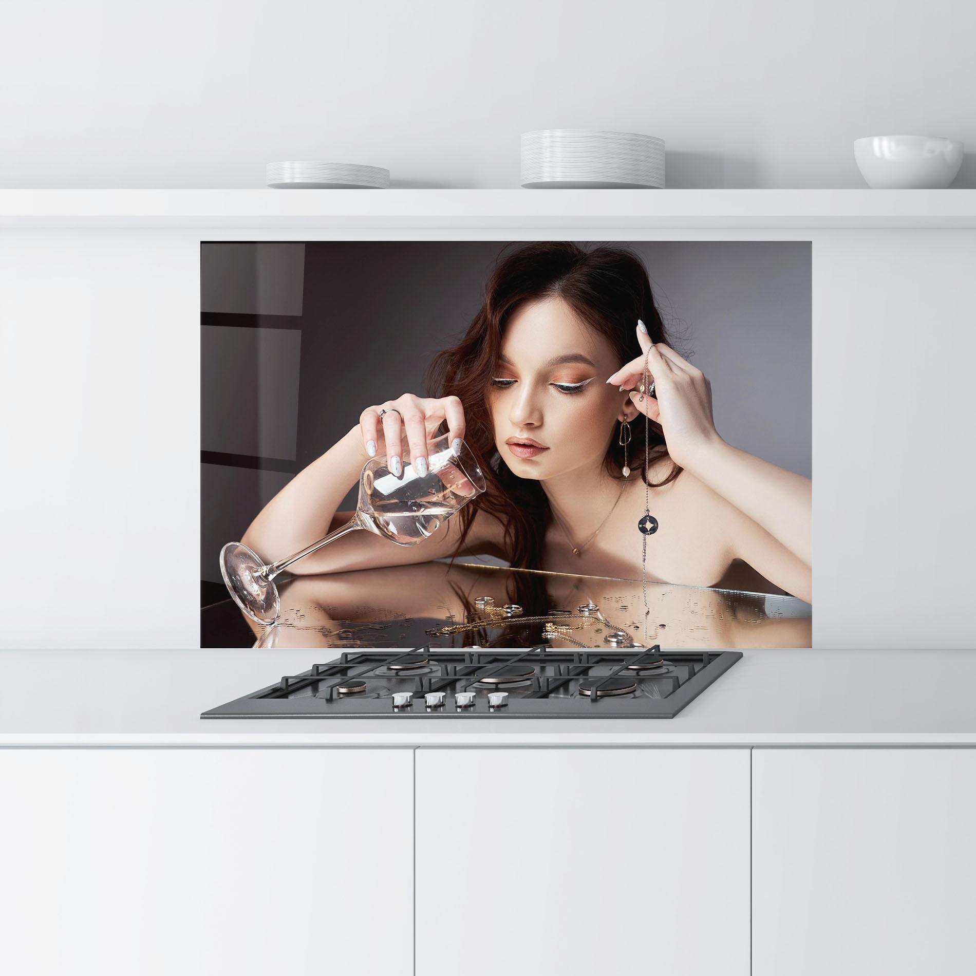 Küchenrückwand Glas Wet Rings mockup 9