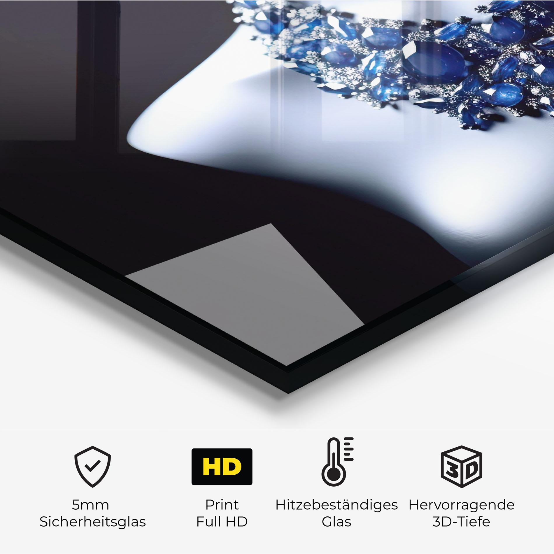 Küchenrückwand Glas Blue Diamonds Necklace mockup 2