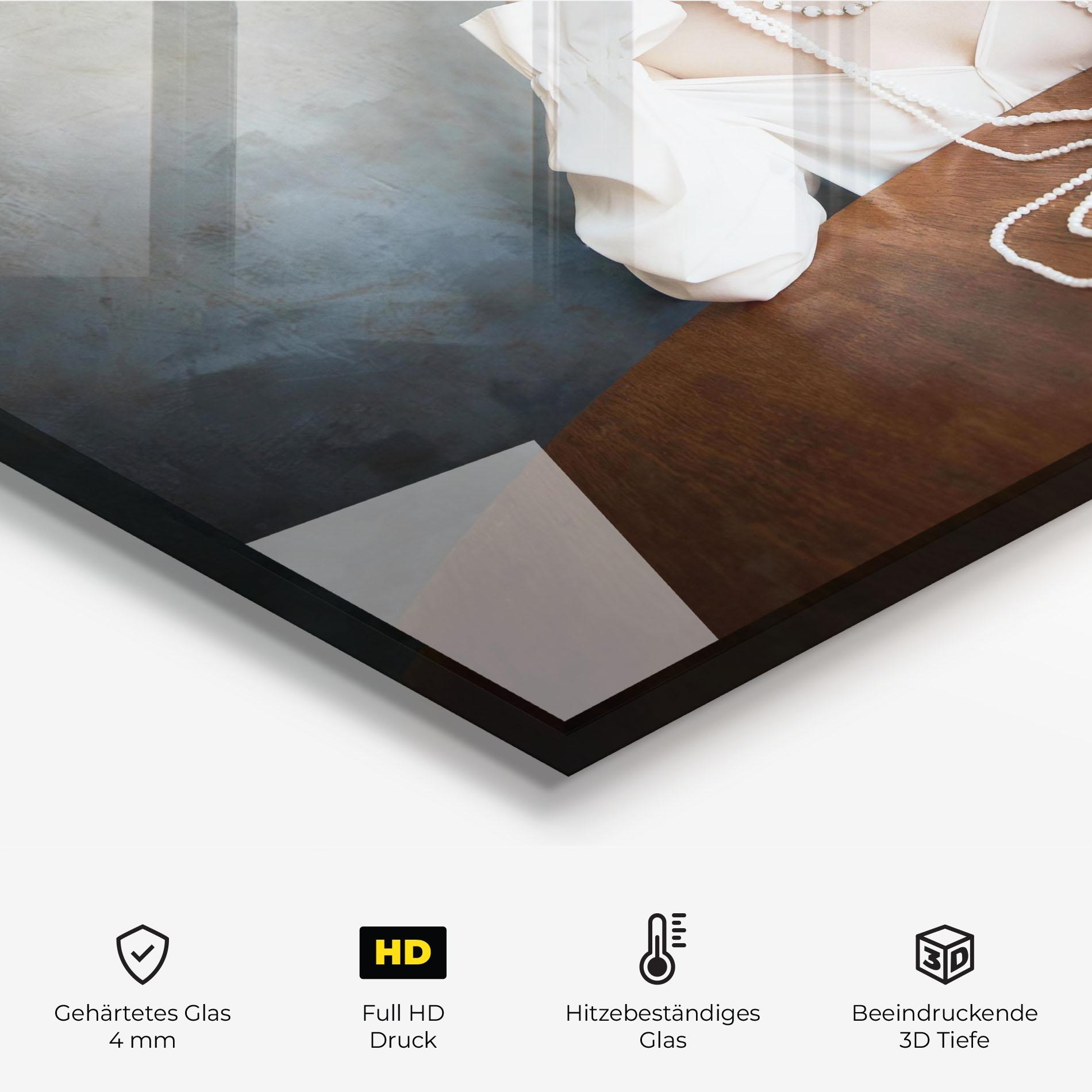 Küchenrückwand Glas Boho Clothing Necklace mockup 2