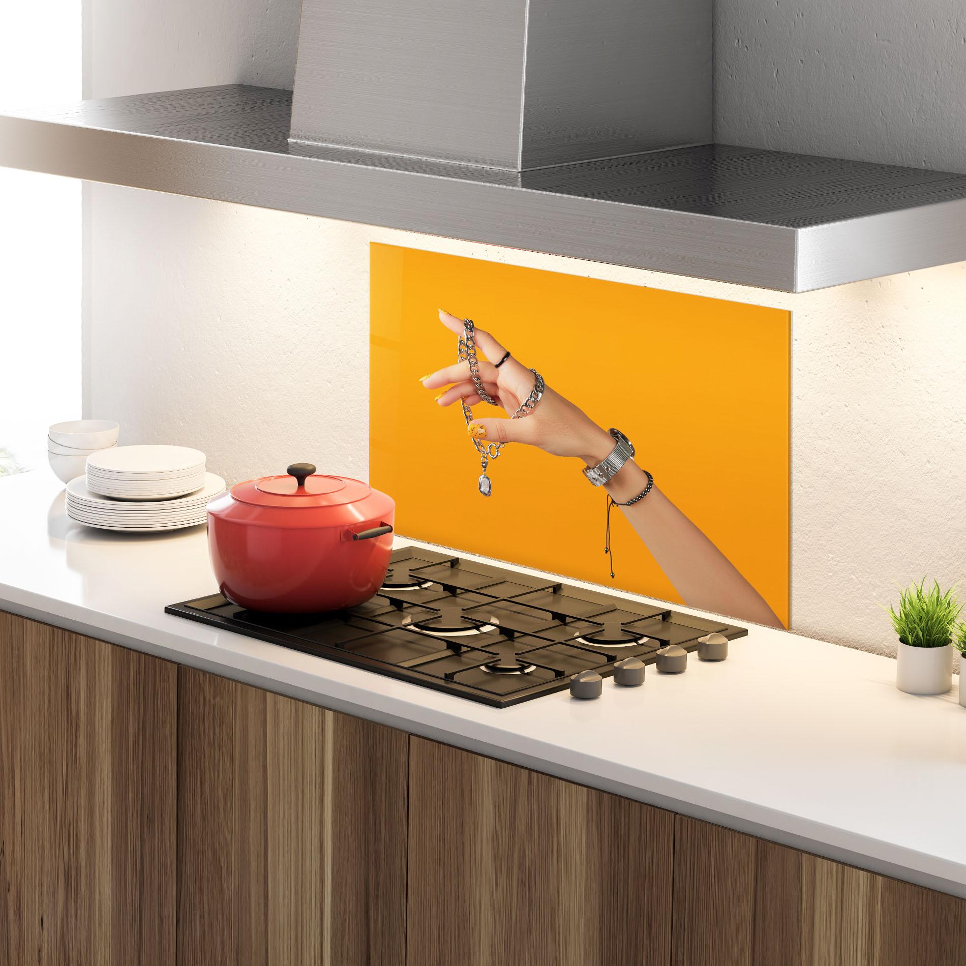 Küchenrückwand Glas Silver Accessory mockup 4