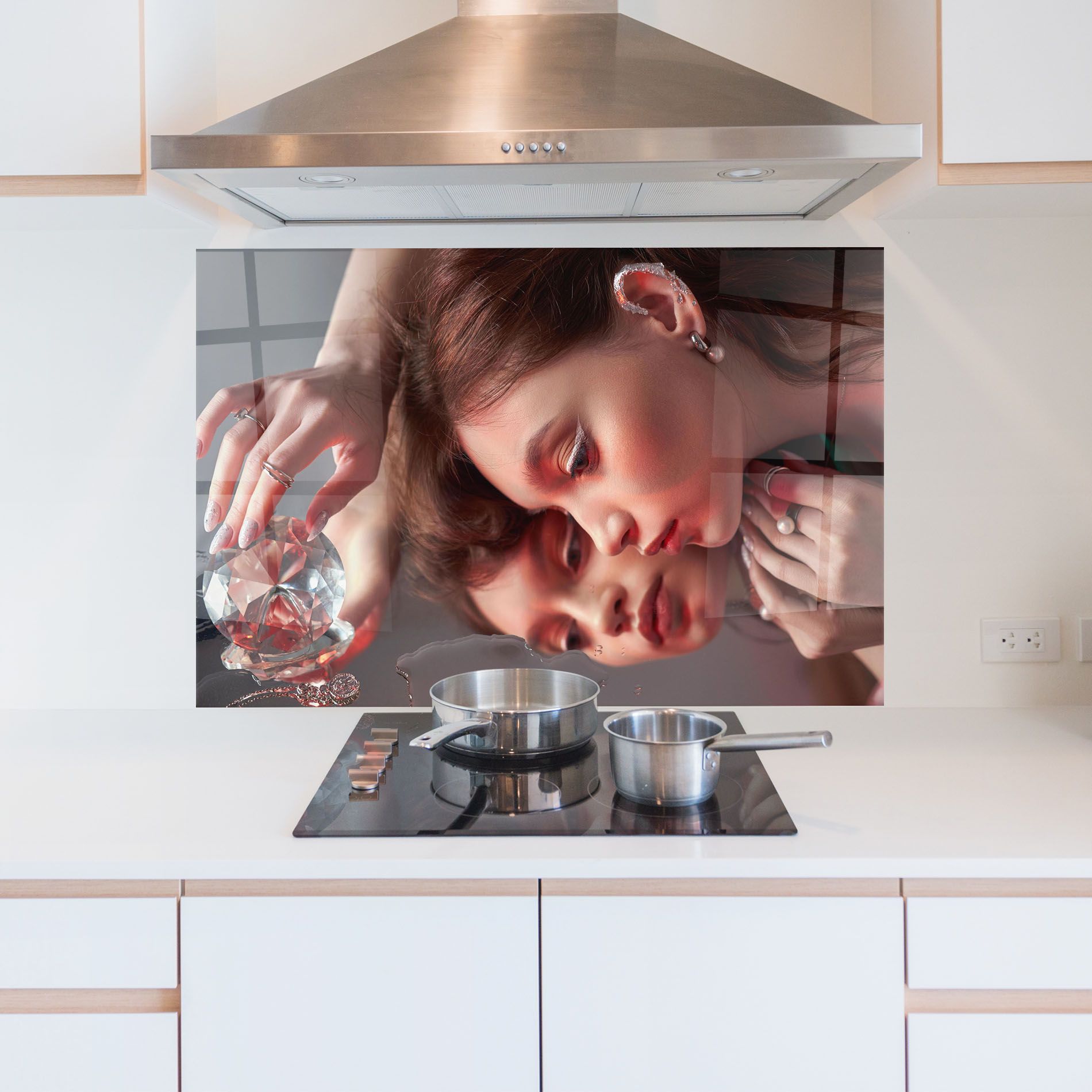 Big Diamond Hand mockup 5