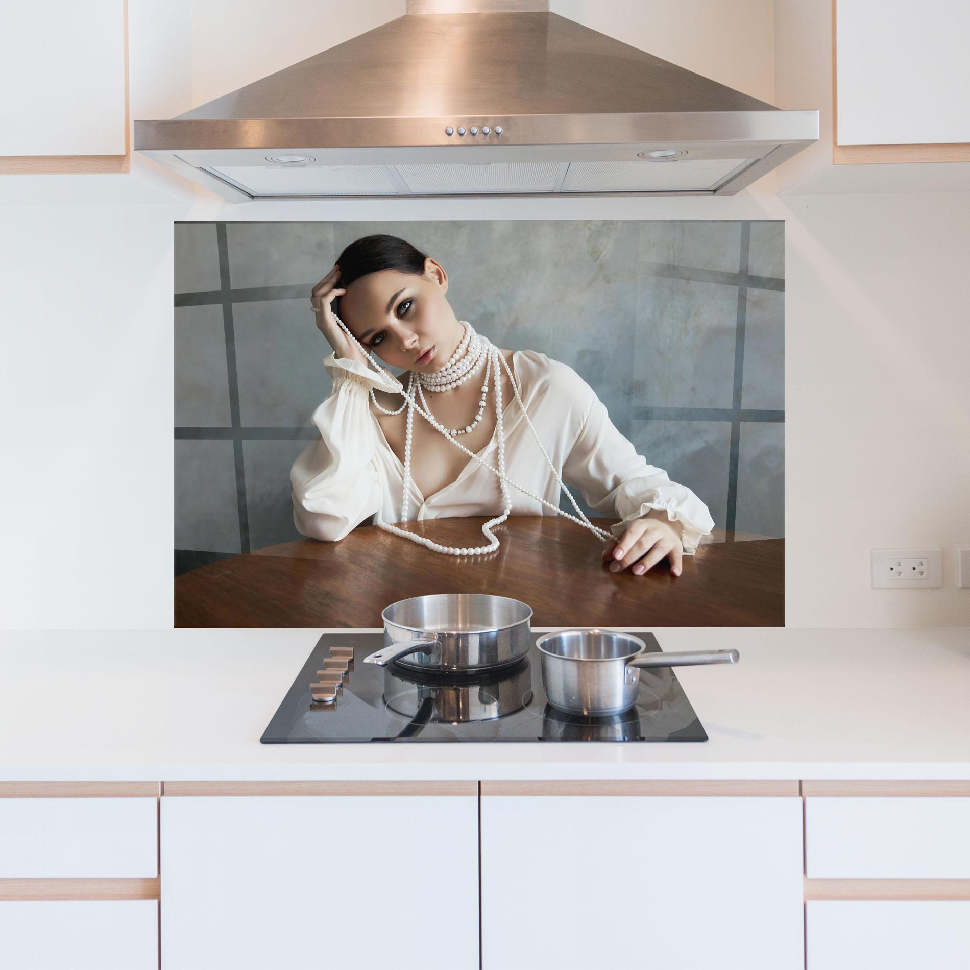 Küchenrückwand Glas White Pearl Beads mockup 5