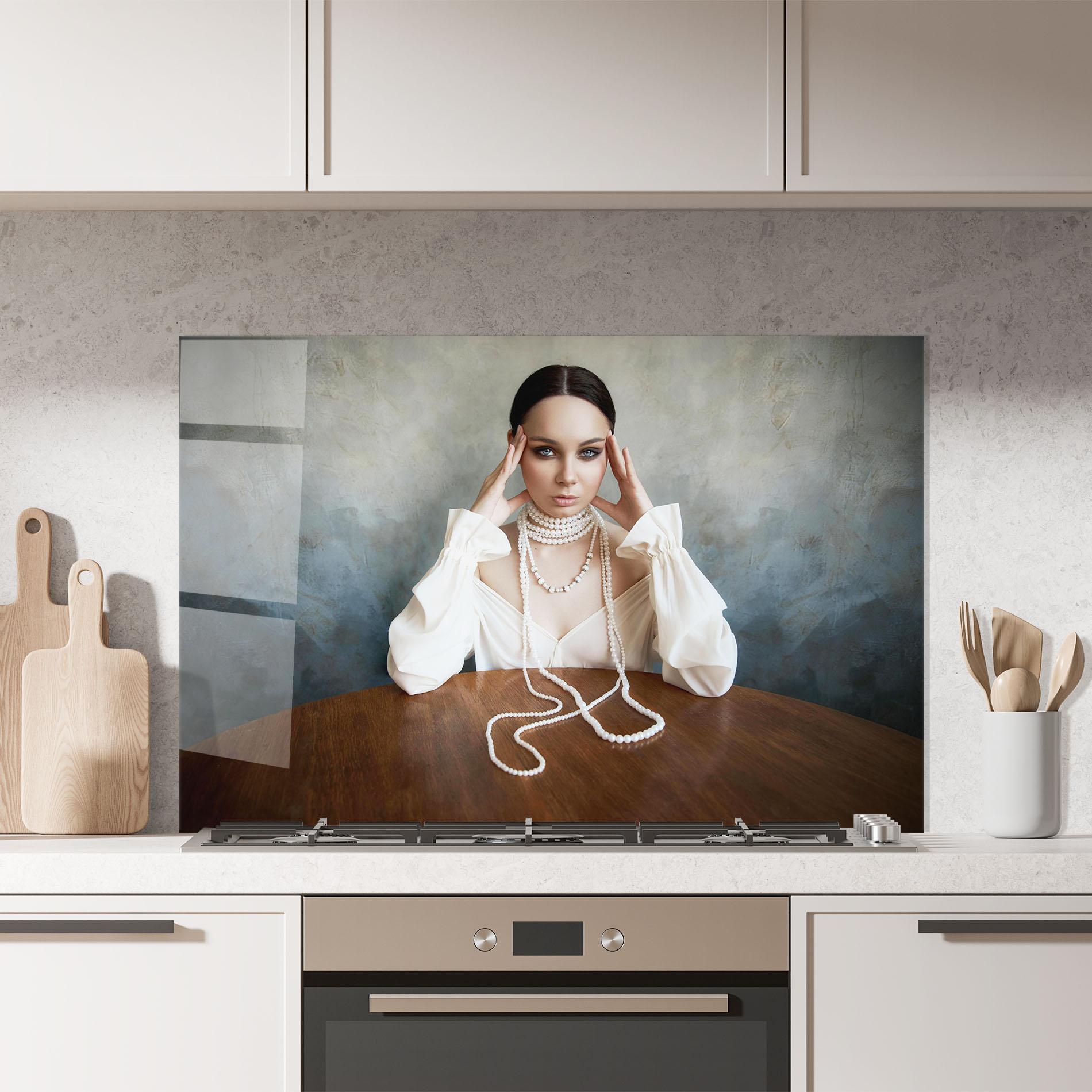 Küchenrückwand Glas Boho Clothing Necklace mockup 7