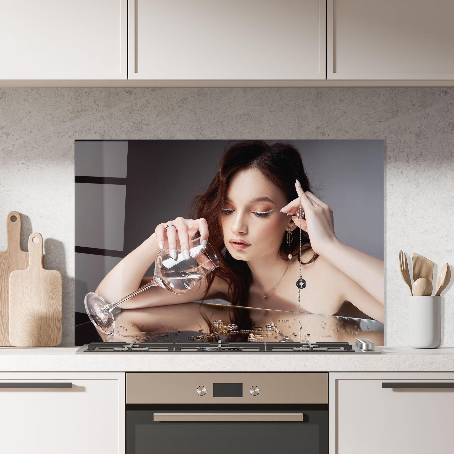 Küchenrückwand Glas Wet Rings mockup 7