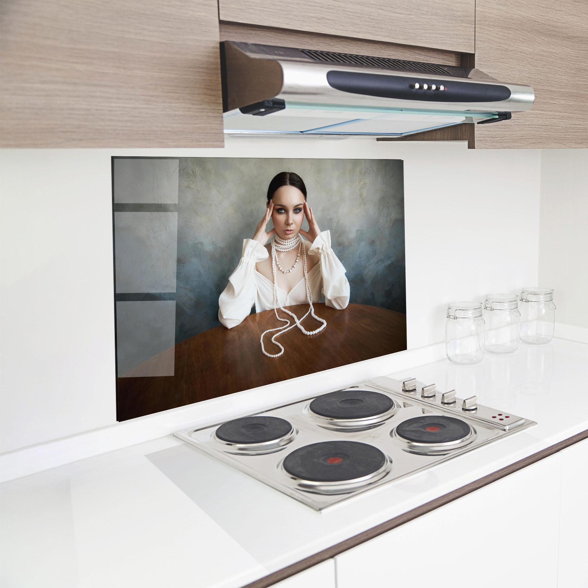 Küchenrückwand Glas Boho Clothing Necklace mockup 8