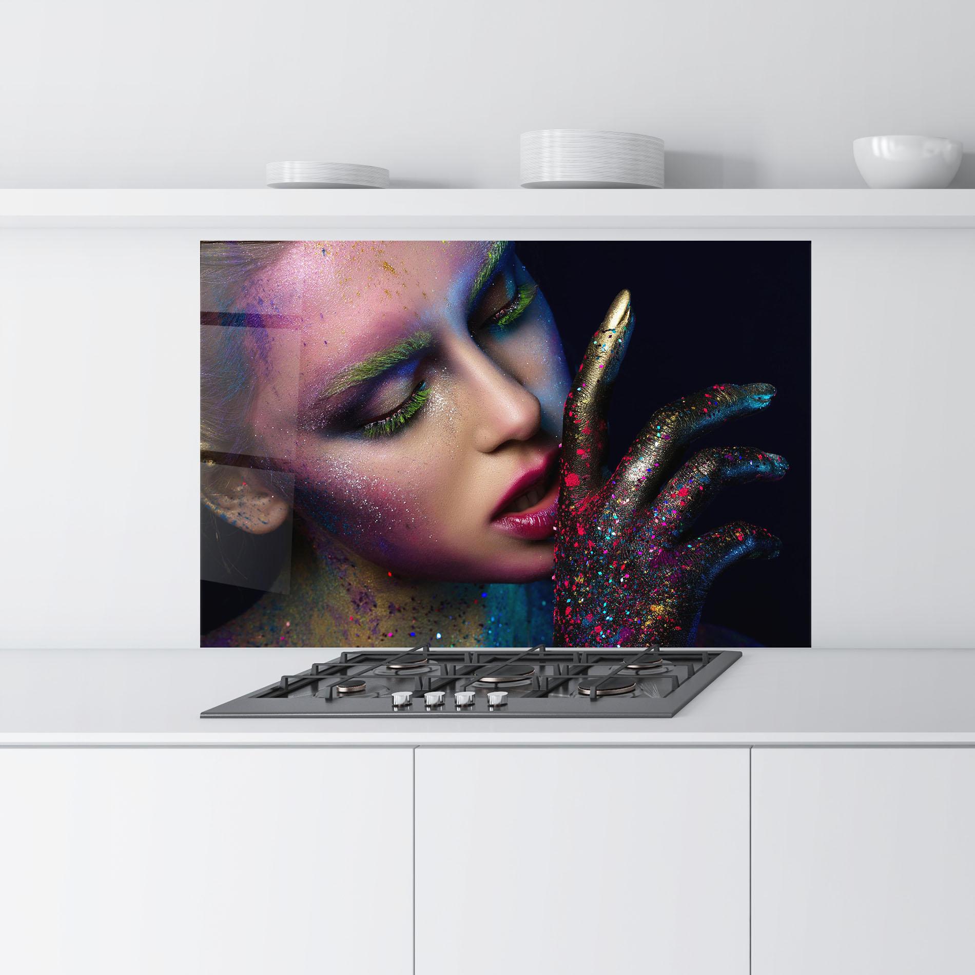 Küchenrückwand Glas Green Eyelashes mockup 9