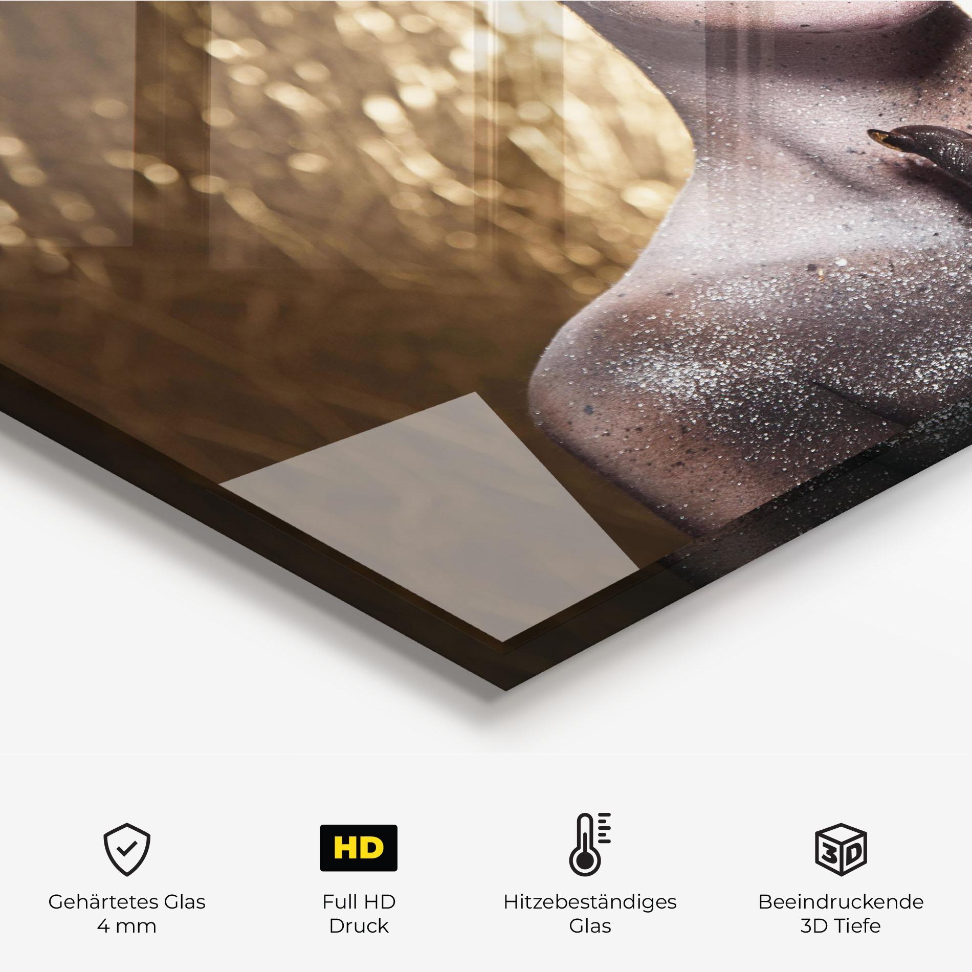 Küchenrückwand Glas Gold Artistic Makeup mockup 2