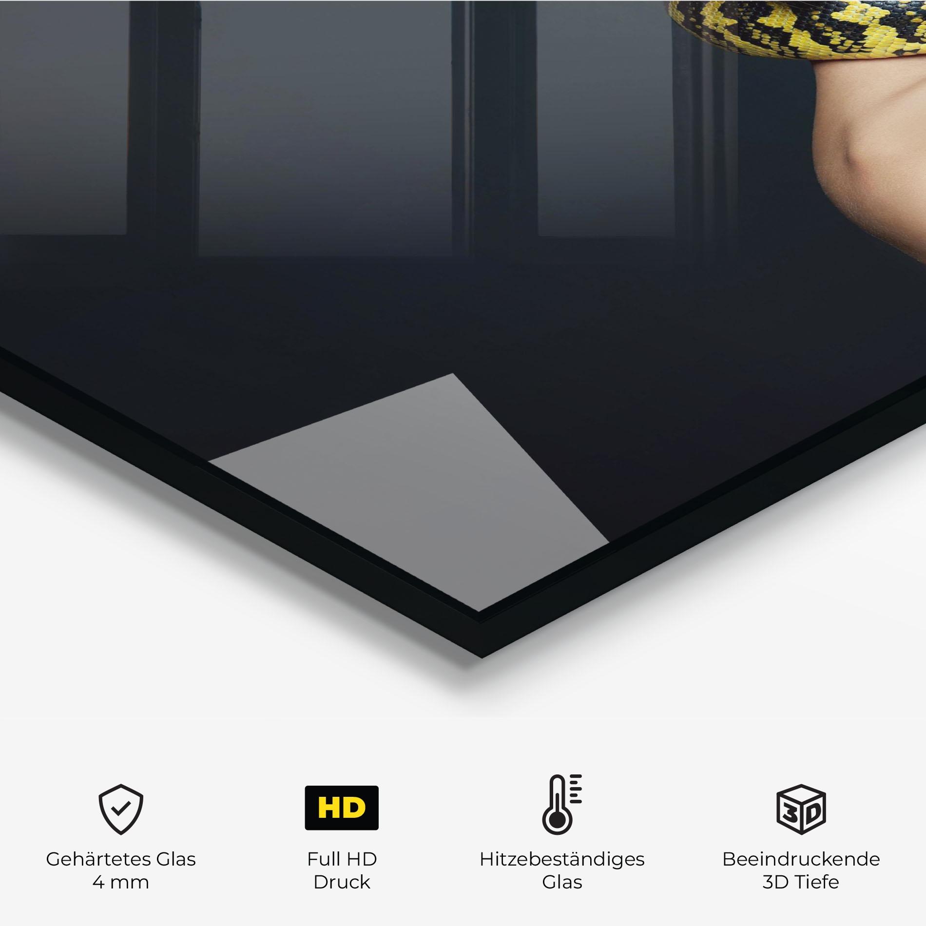 Küchenrückwand Glas Yellow Snake Makeup mockup 2