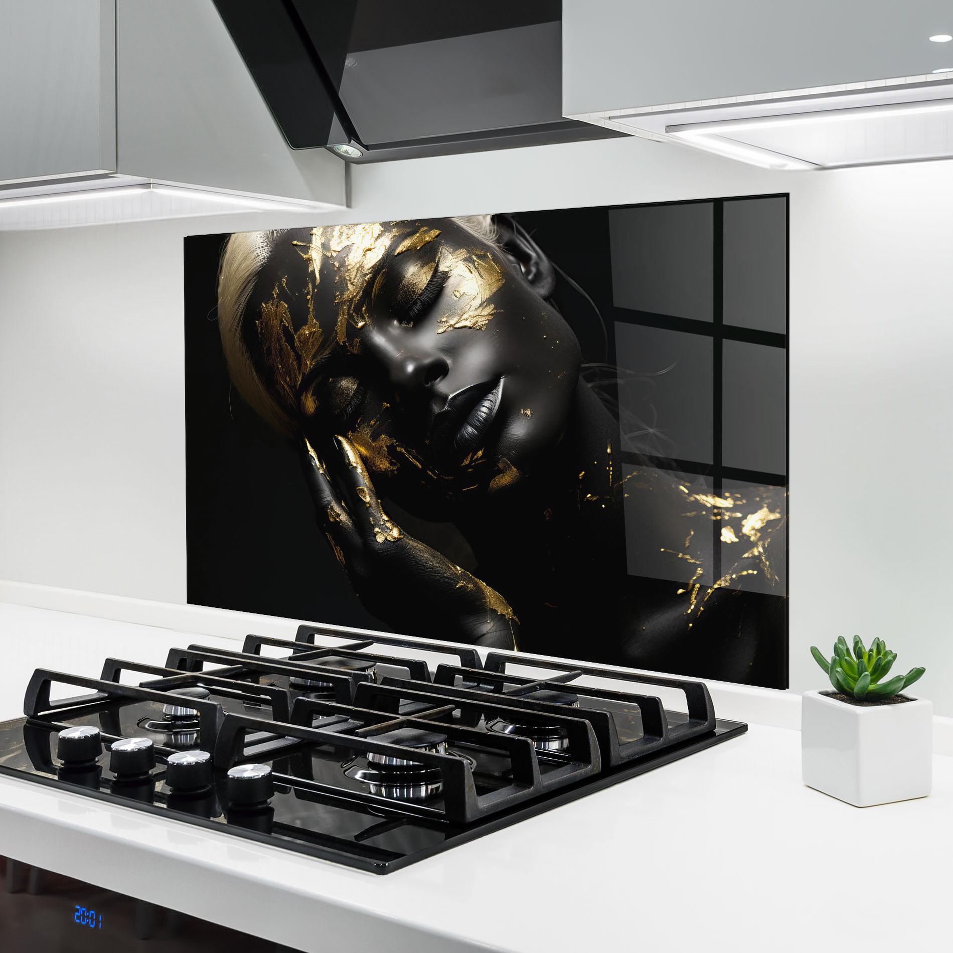 Küchenrückwand Glas Gold Makeup On Black mockup 6