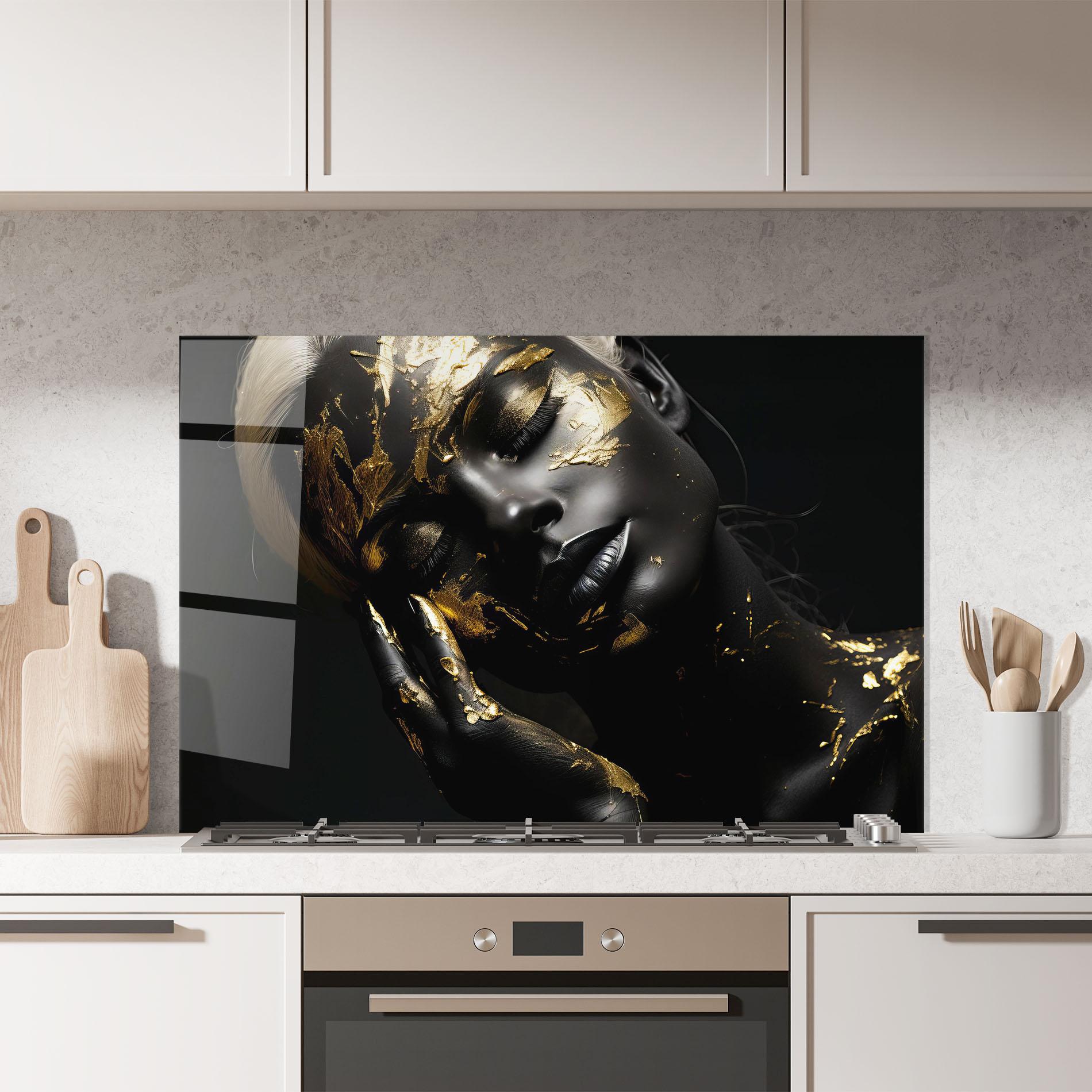 Küchenrückwand Glas Gold Makeup On Black mockup 7