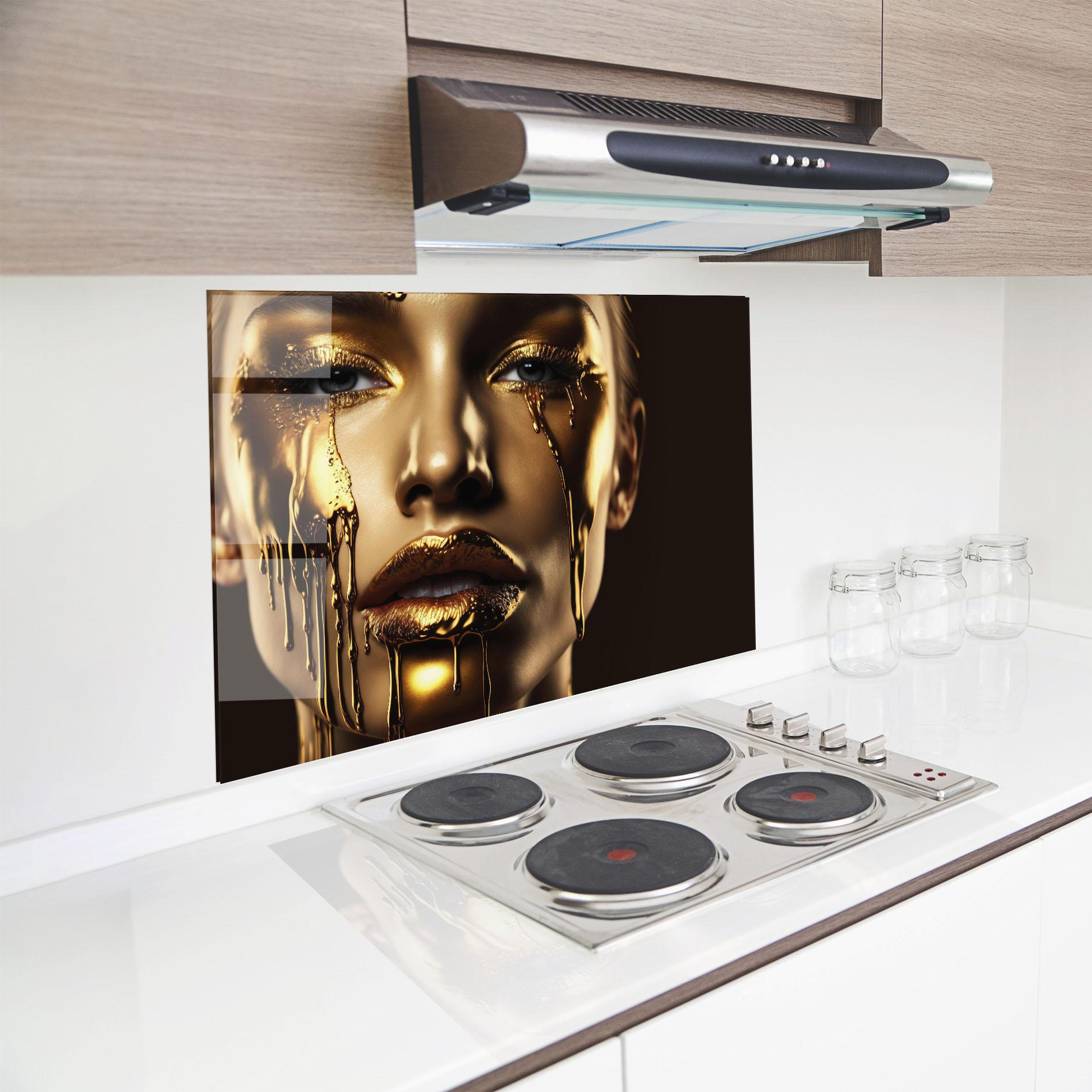 Küchenrückwand Glas Gold Dripping Makeup mockup 8