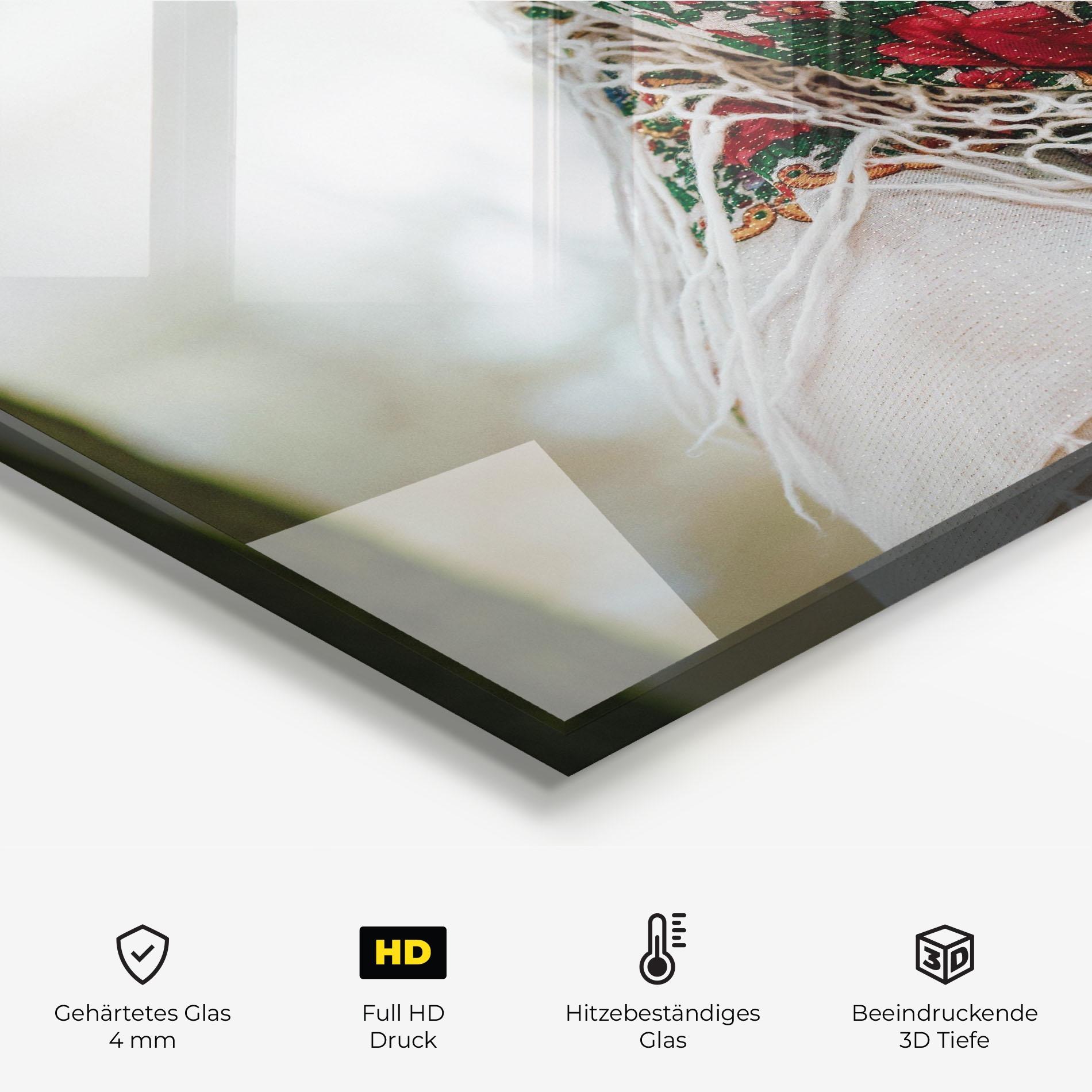 Küchenrückwand Glas Ukrainian Embroidered Dress mockup 2