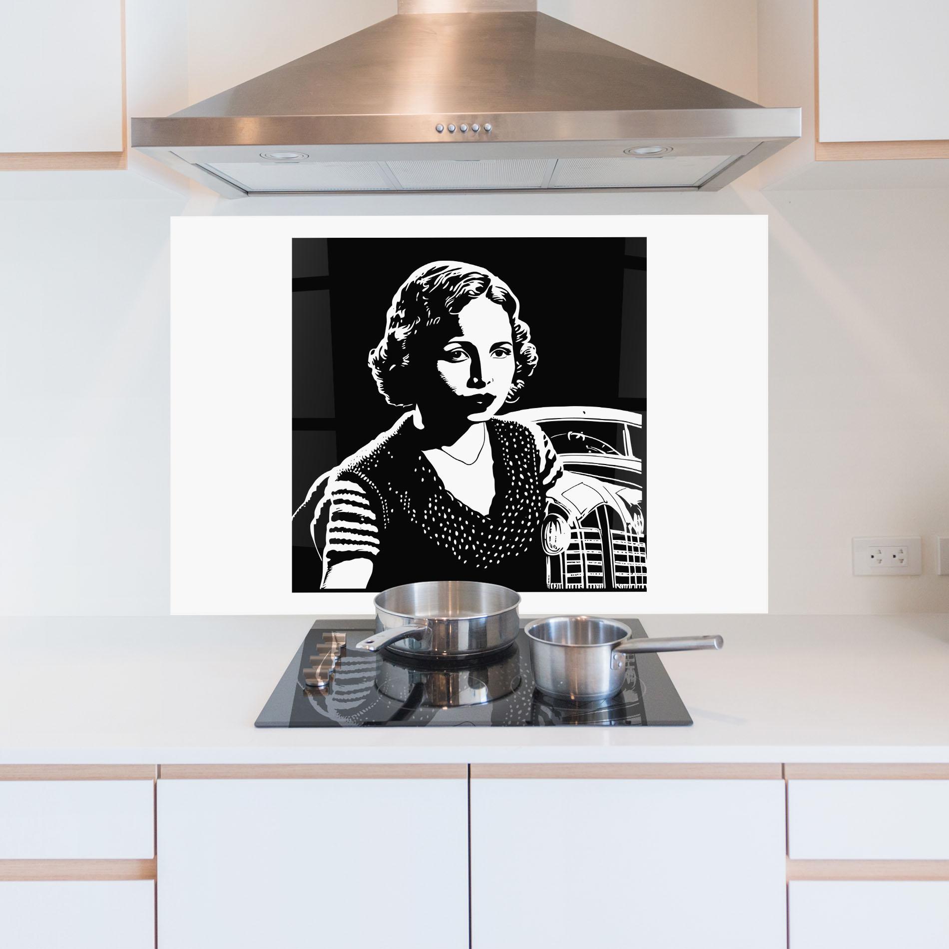 Küchenrückwand Glas Retro Woman mockup 5