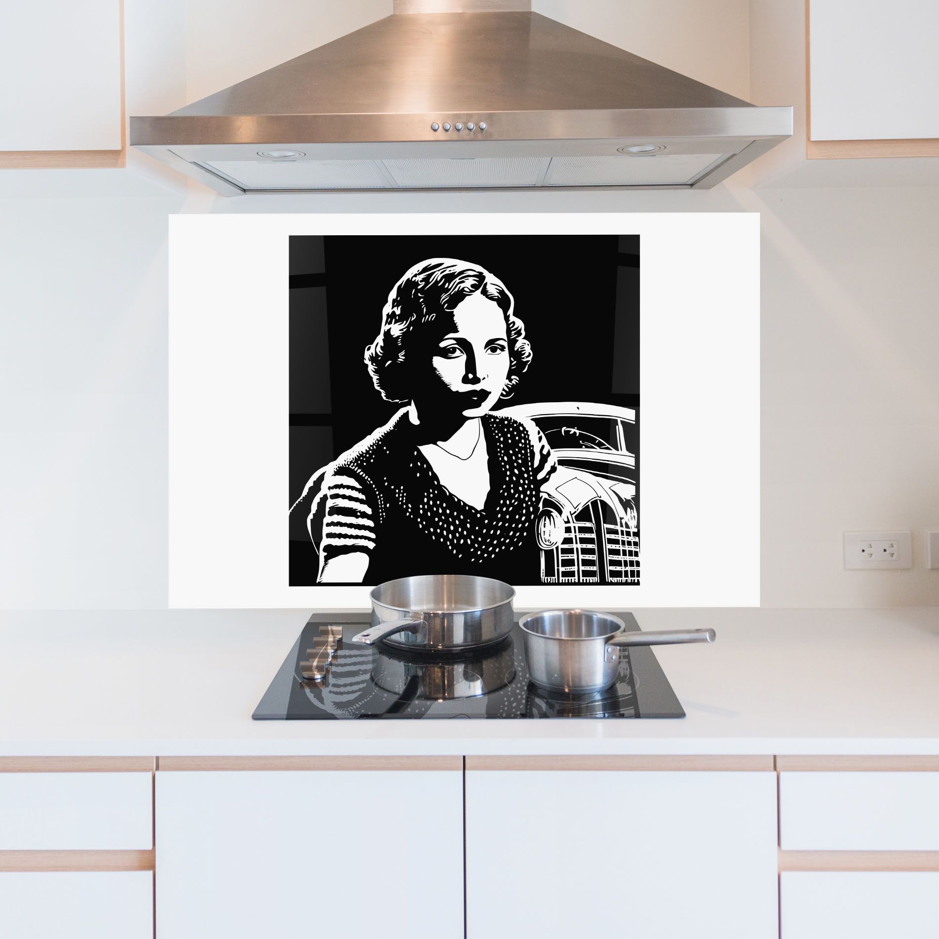 Retro Woman mockup 5