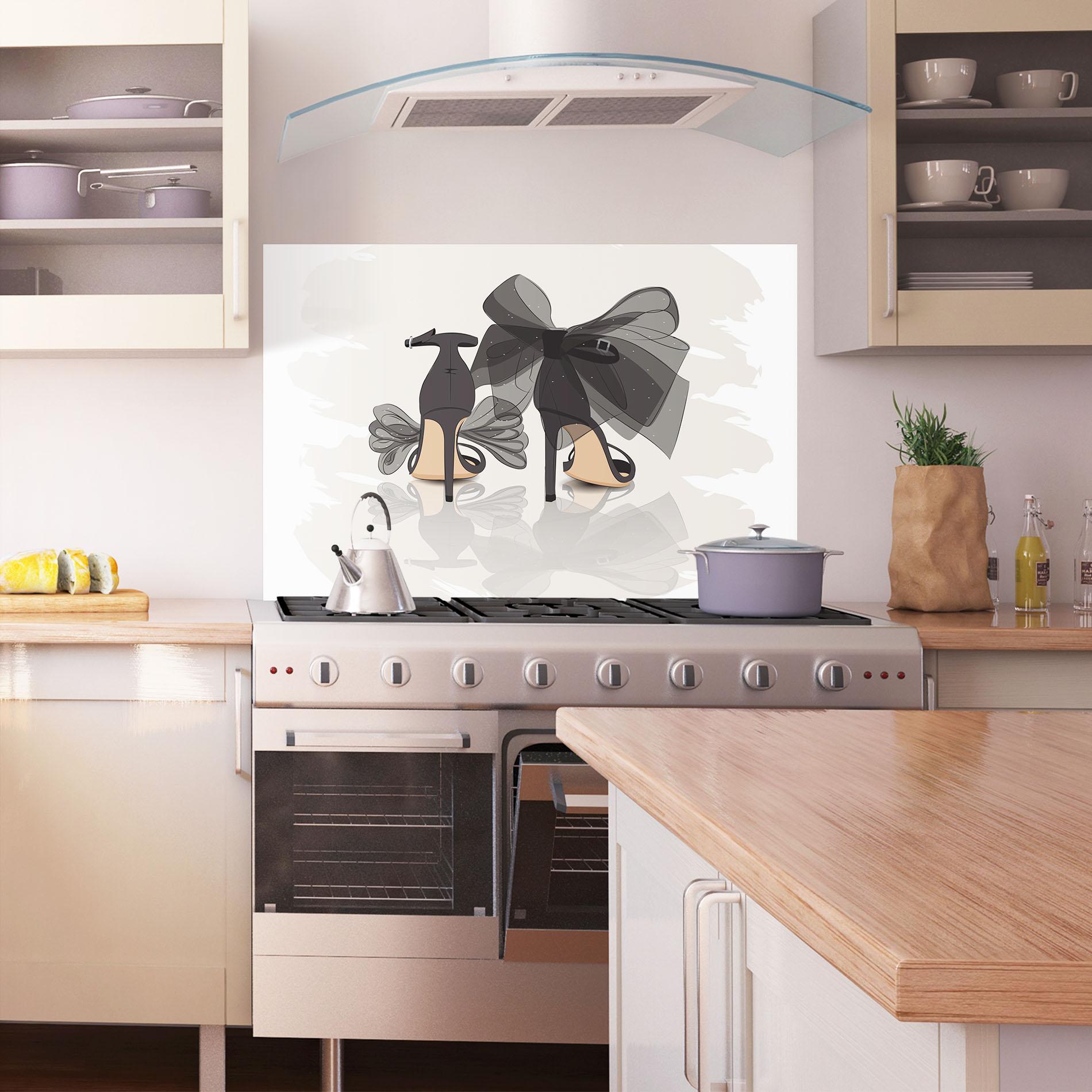 Küchenrückwand Glas Black Bow Heels mockup 1