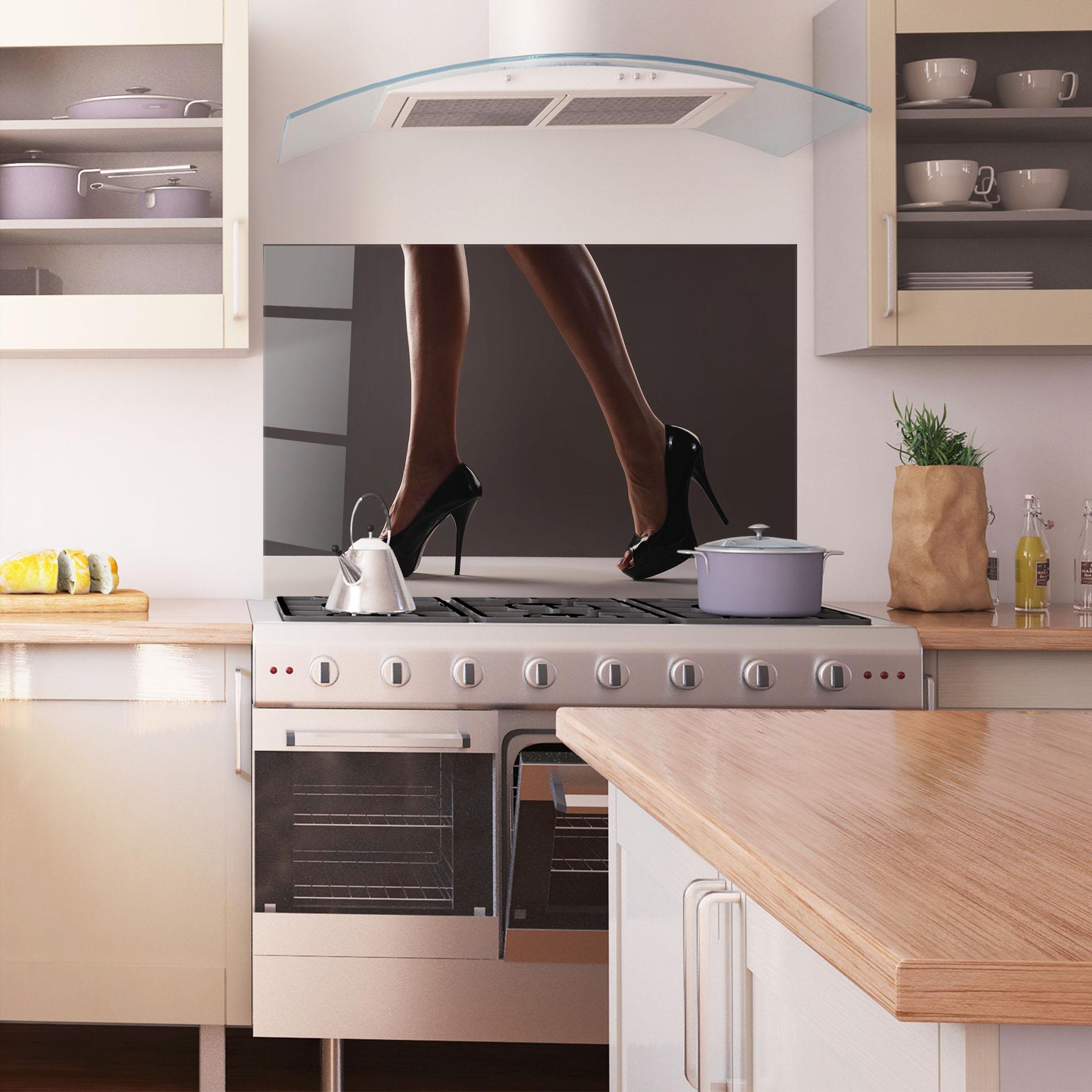 Küchenrückwand Glas Black High Heels mockup 1