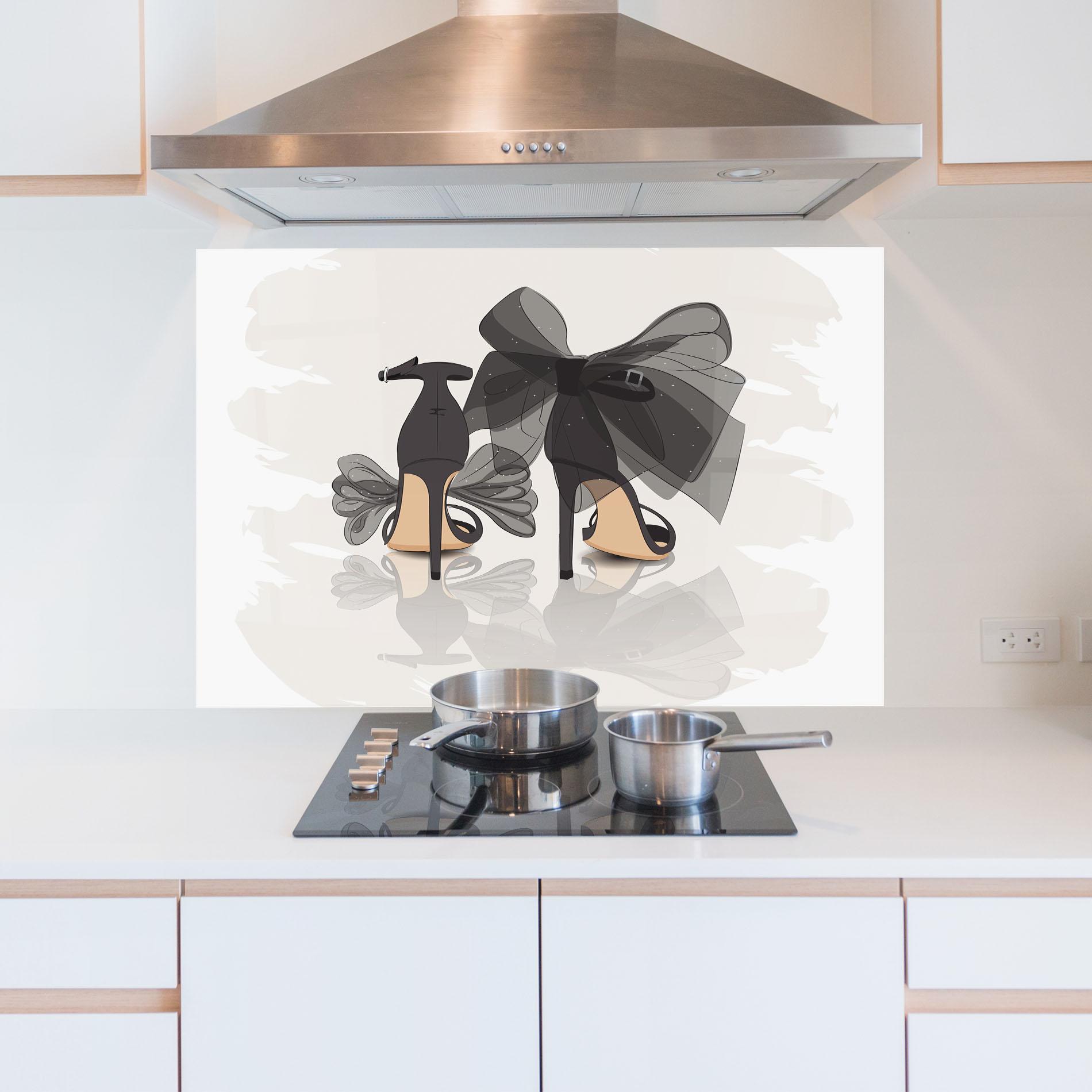 Küchenrückwand Glas Black Bow Heels mockup 5