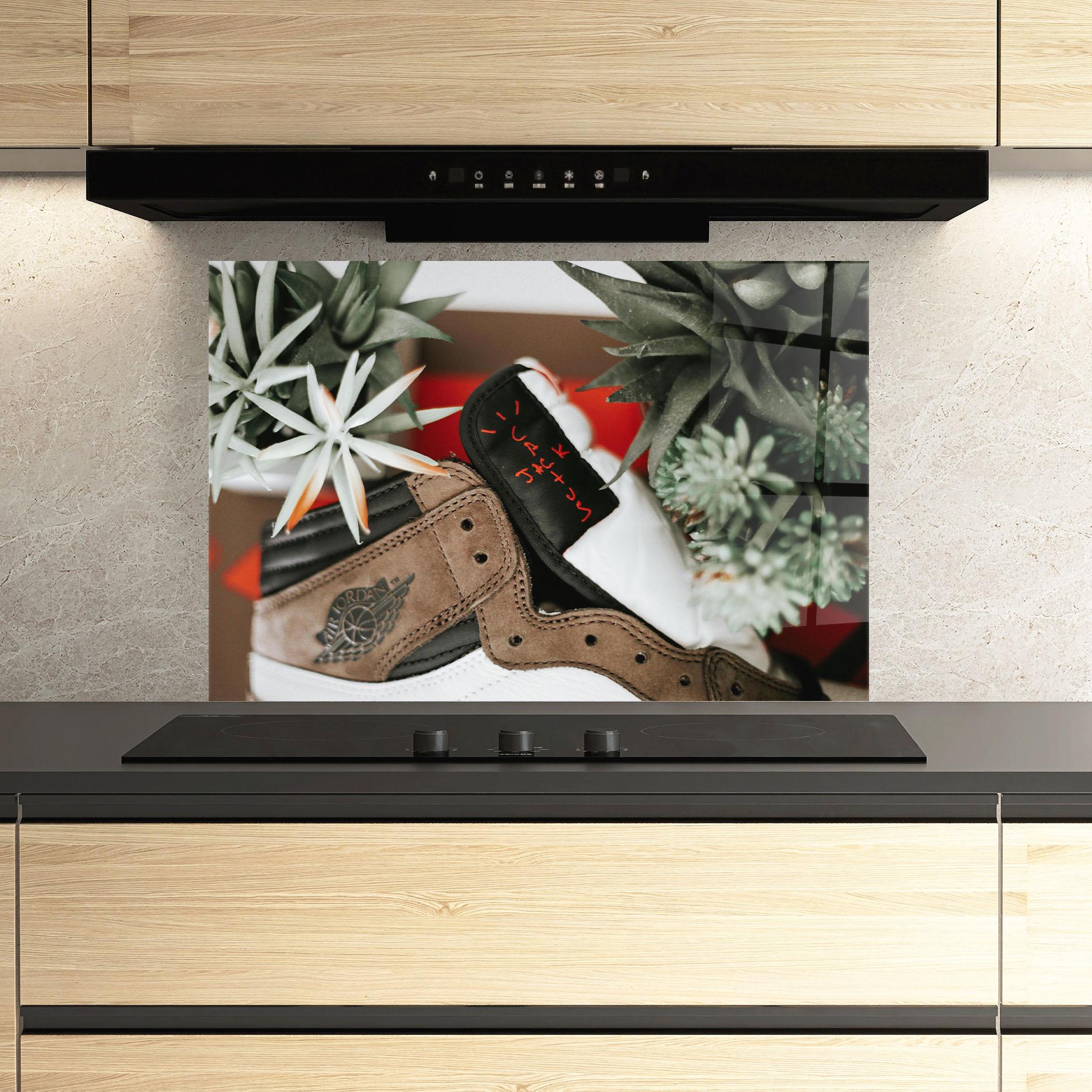Küchenrückwand Glas Brown Air Jordan mockup 3