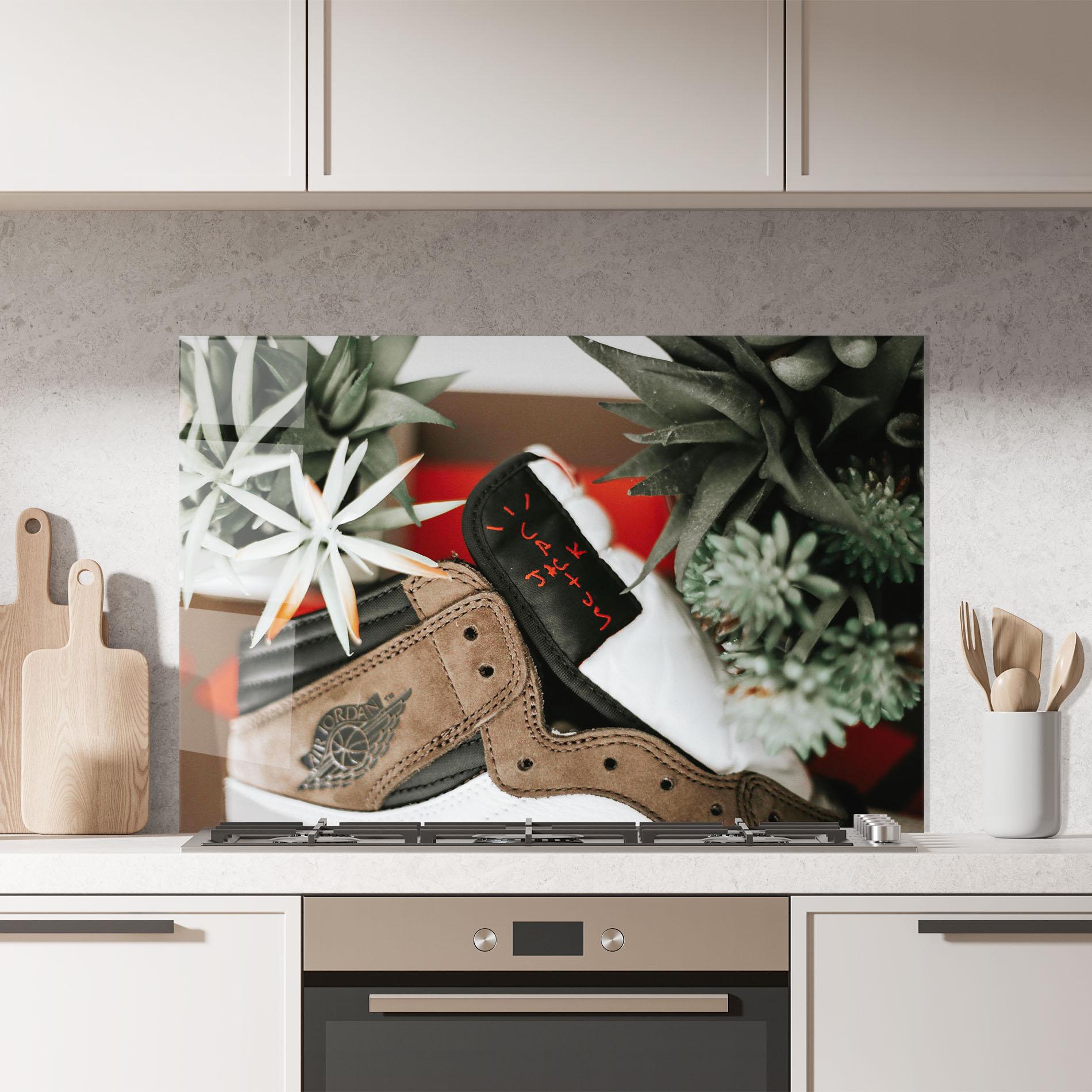 Küchenrückwand Glas Brown Air Jordan mockup 7