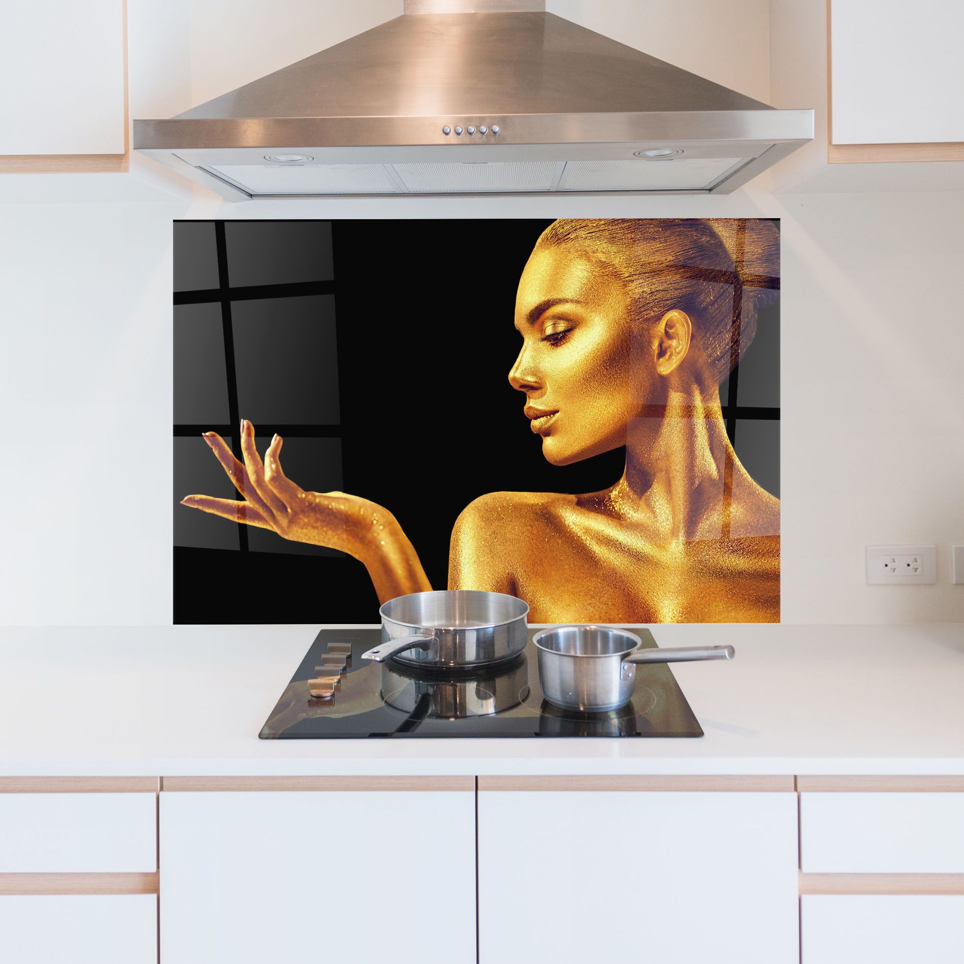 Golden Glamour mockup 5