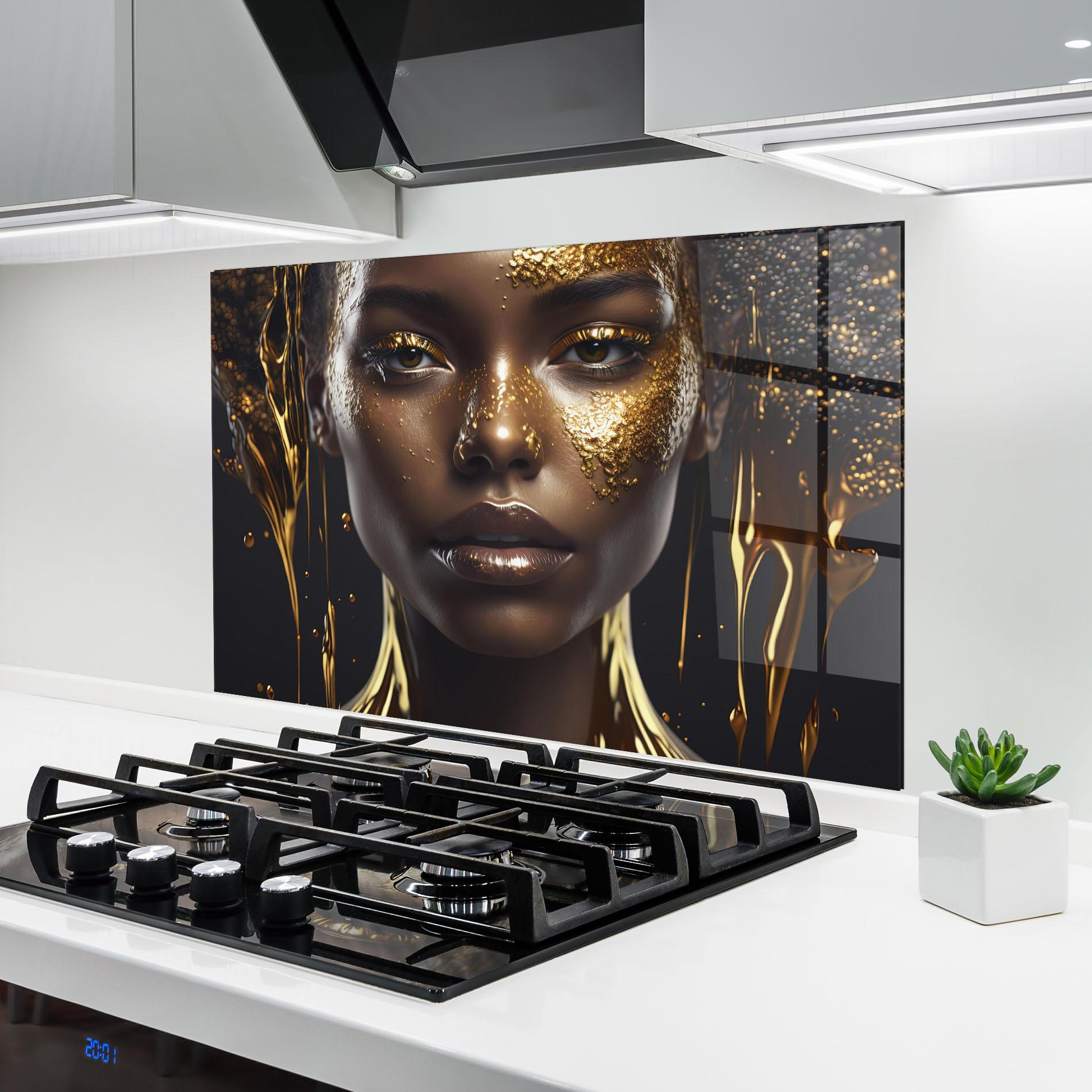 Küchenrückwand Glas Gold Portrait Falling mockup 6