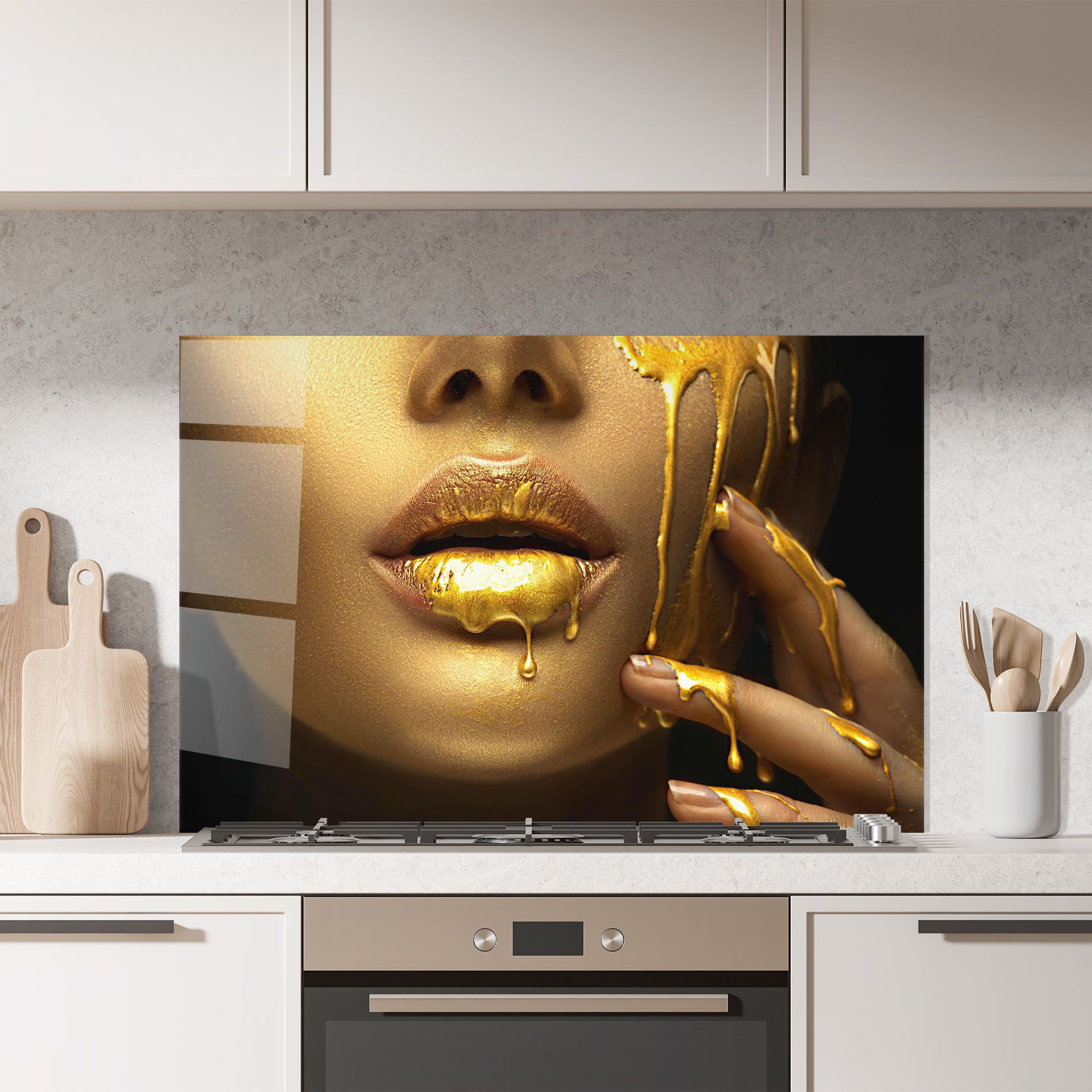 Golden Lips mockup 7