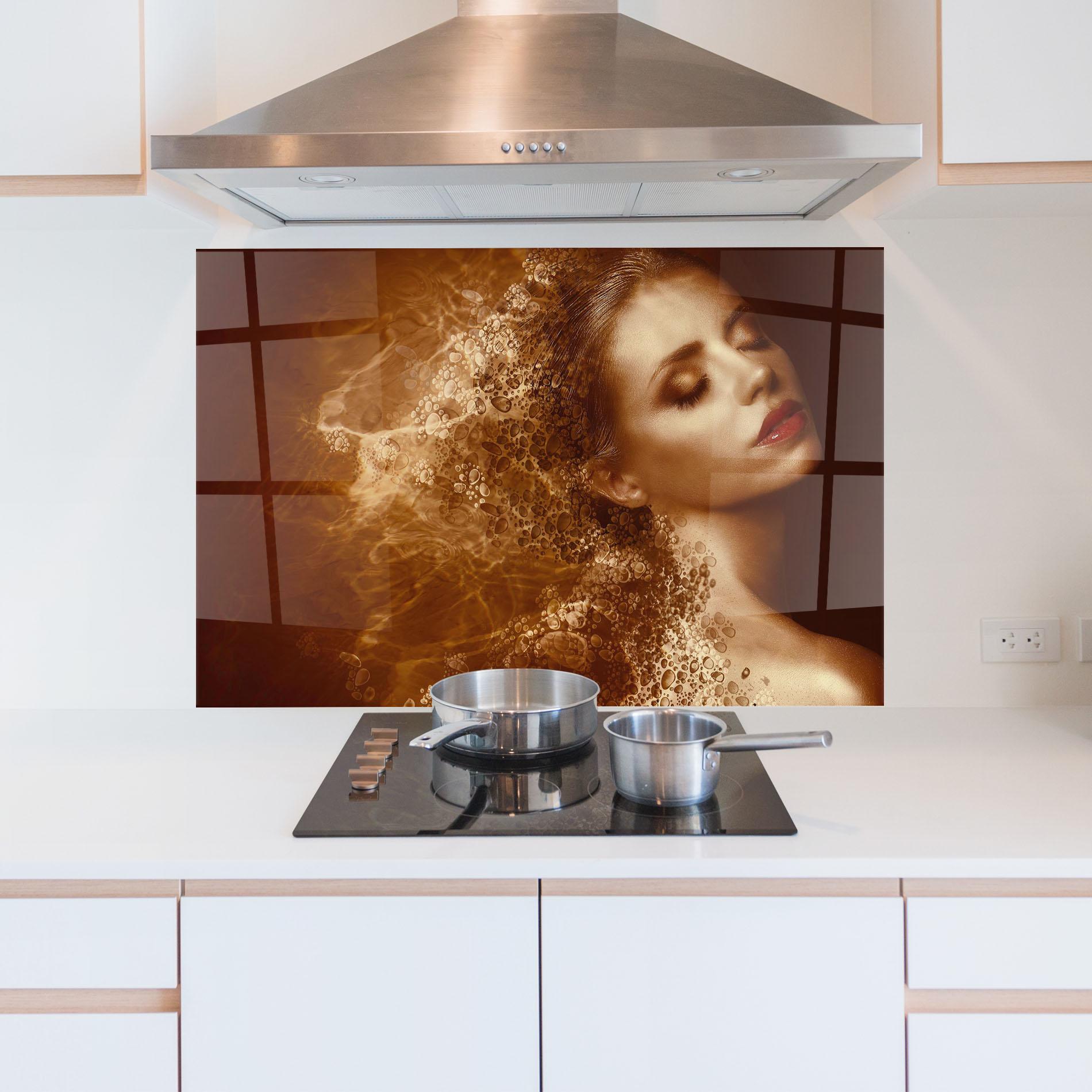 Küchenrückwand Glas Golden Beauty mockup 5