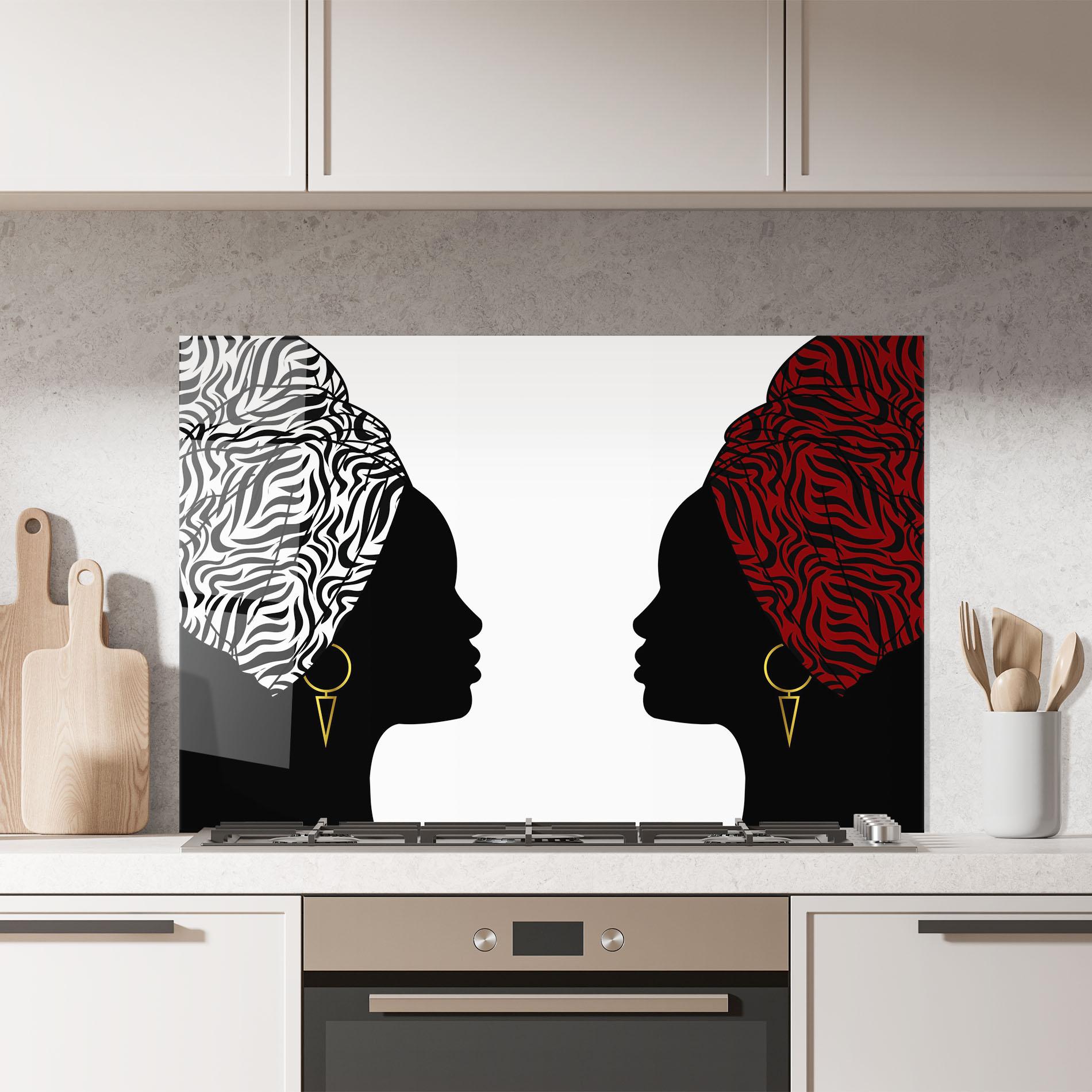 Küchenrückwand Glas African Woman Talk mockup 7