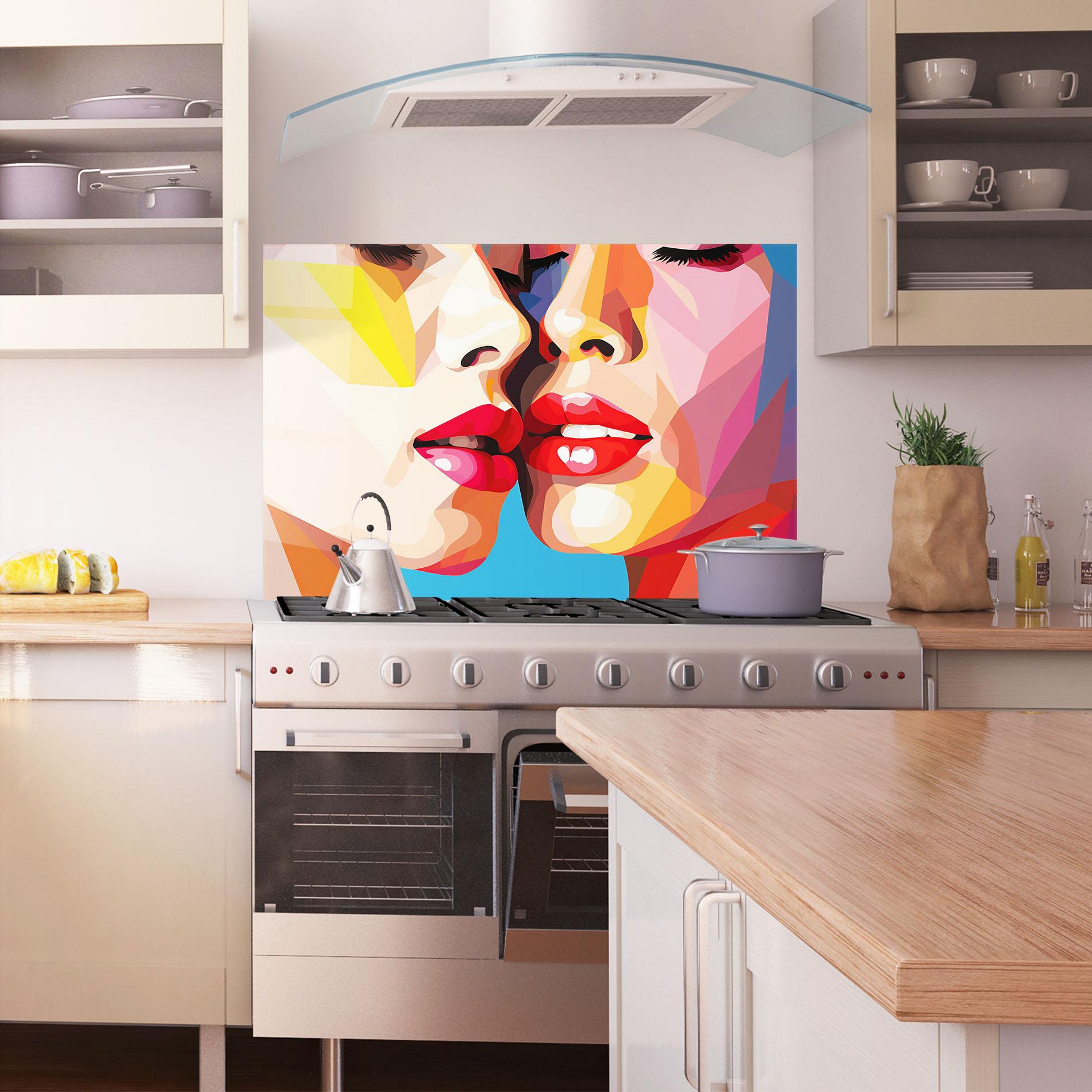 Küchenrückwand Glas Lips Kissing mockup 1