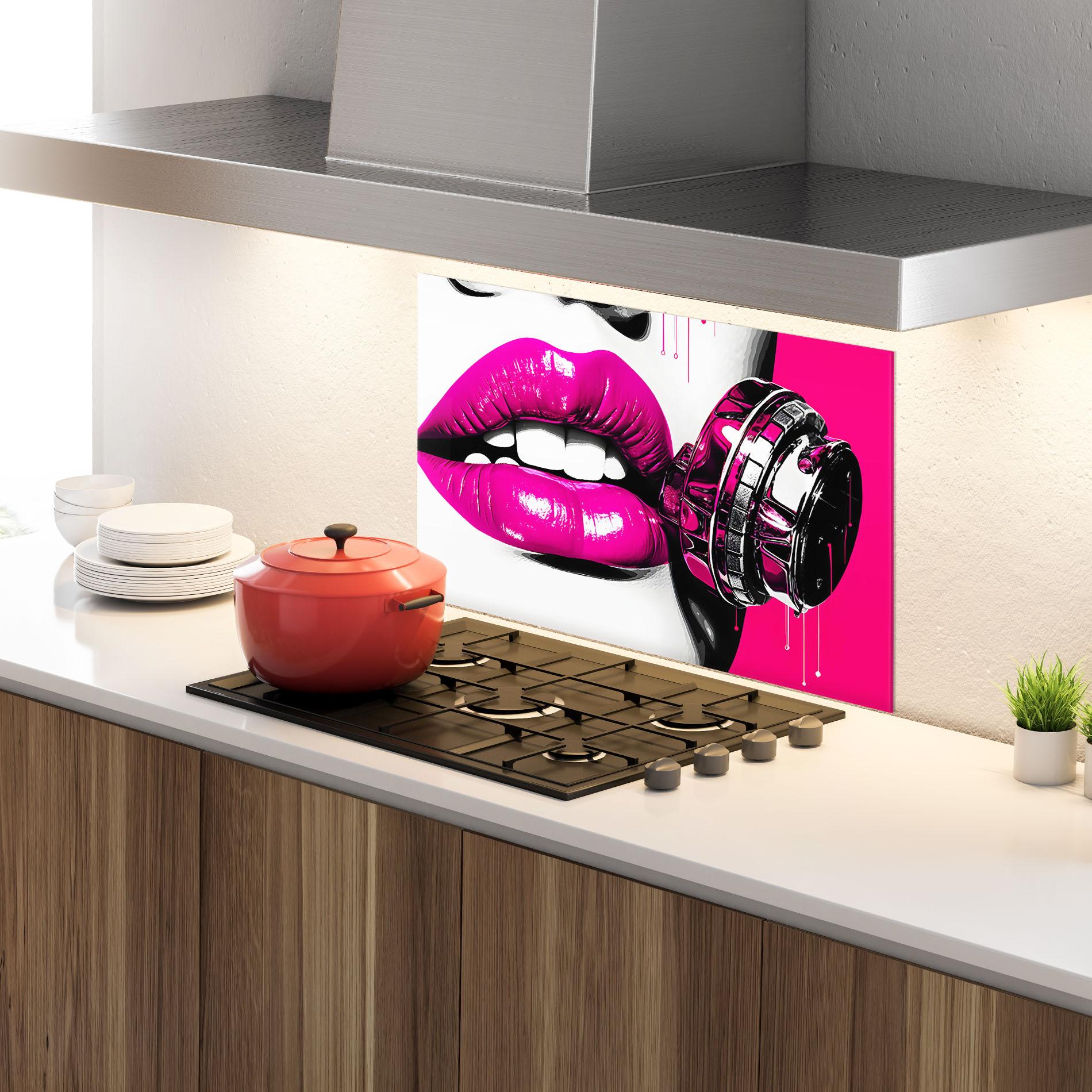 Küchenrückwand Glas Hot Pink Lips mockup 4