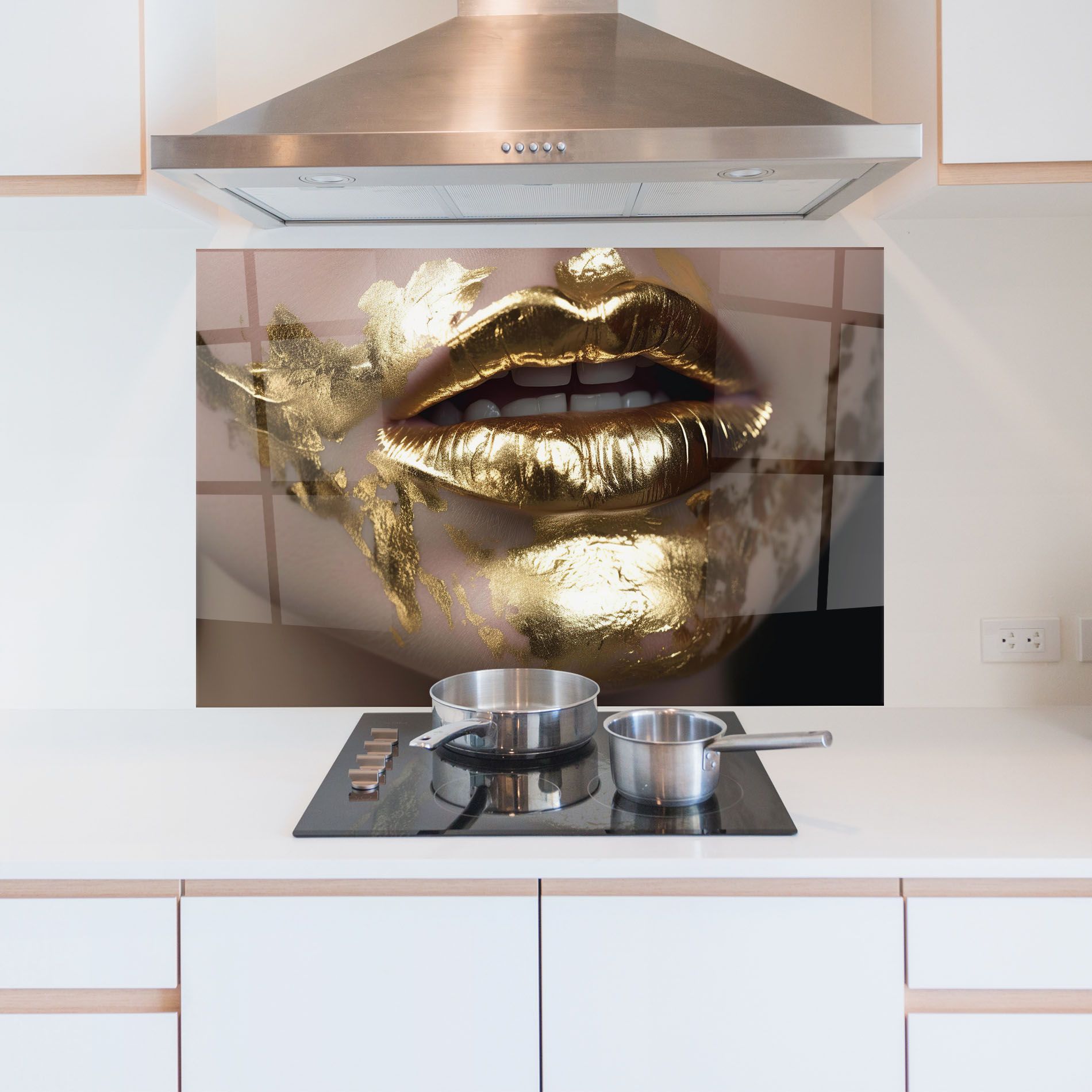 Gold Open Lips mockup 5