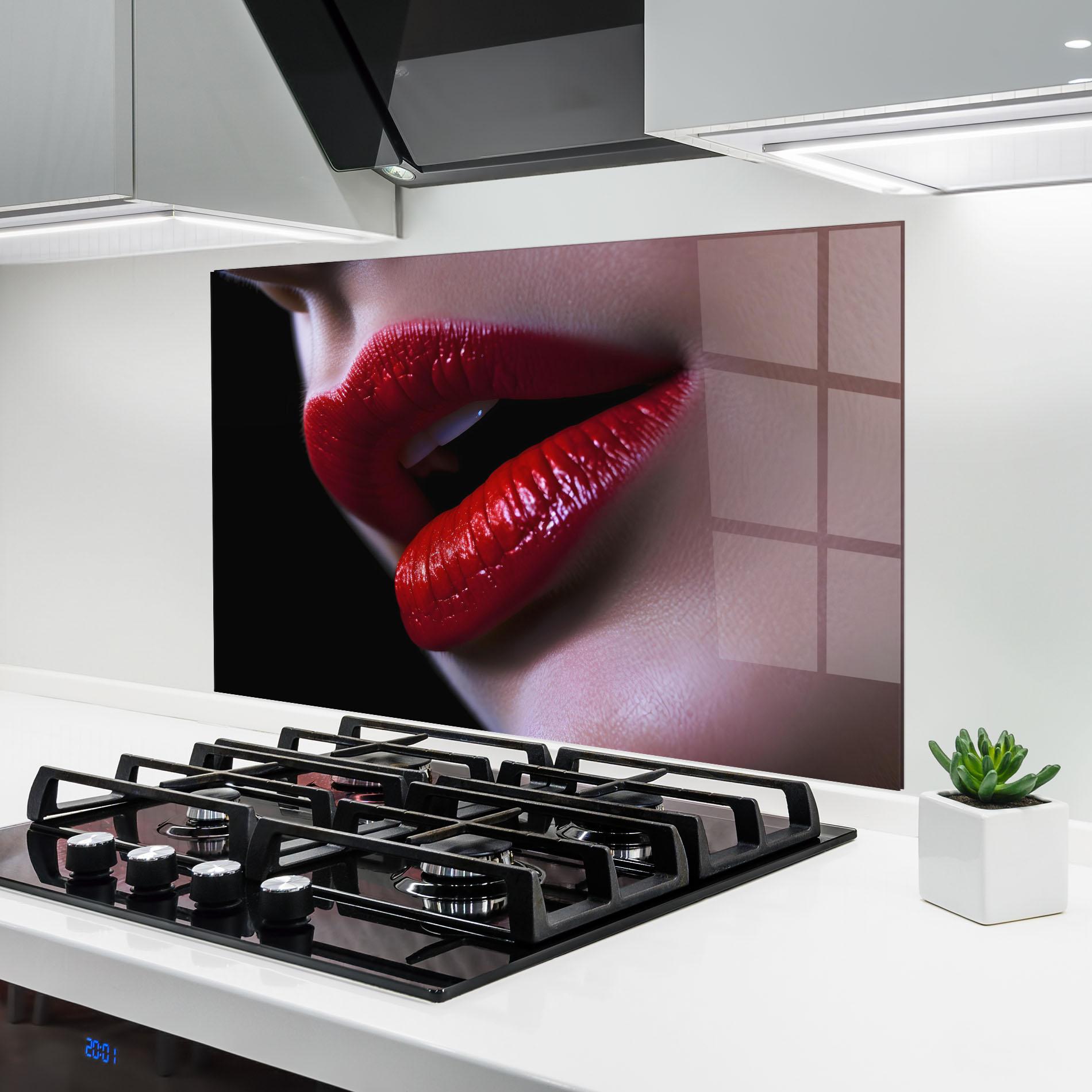 Küchenrückwand Glas Close Up Woman mockup 6