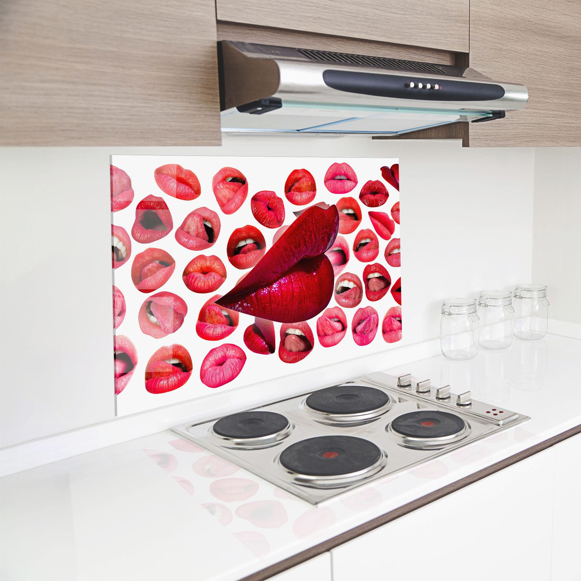 Küchenrückwand Glas Red Lip Female mockup 8