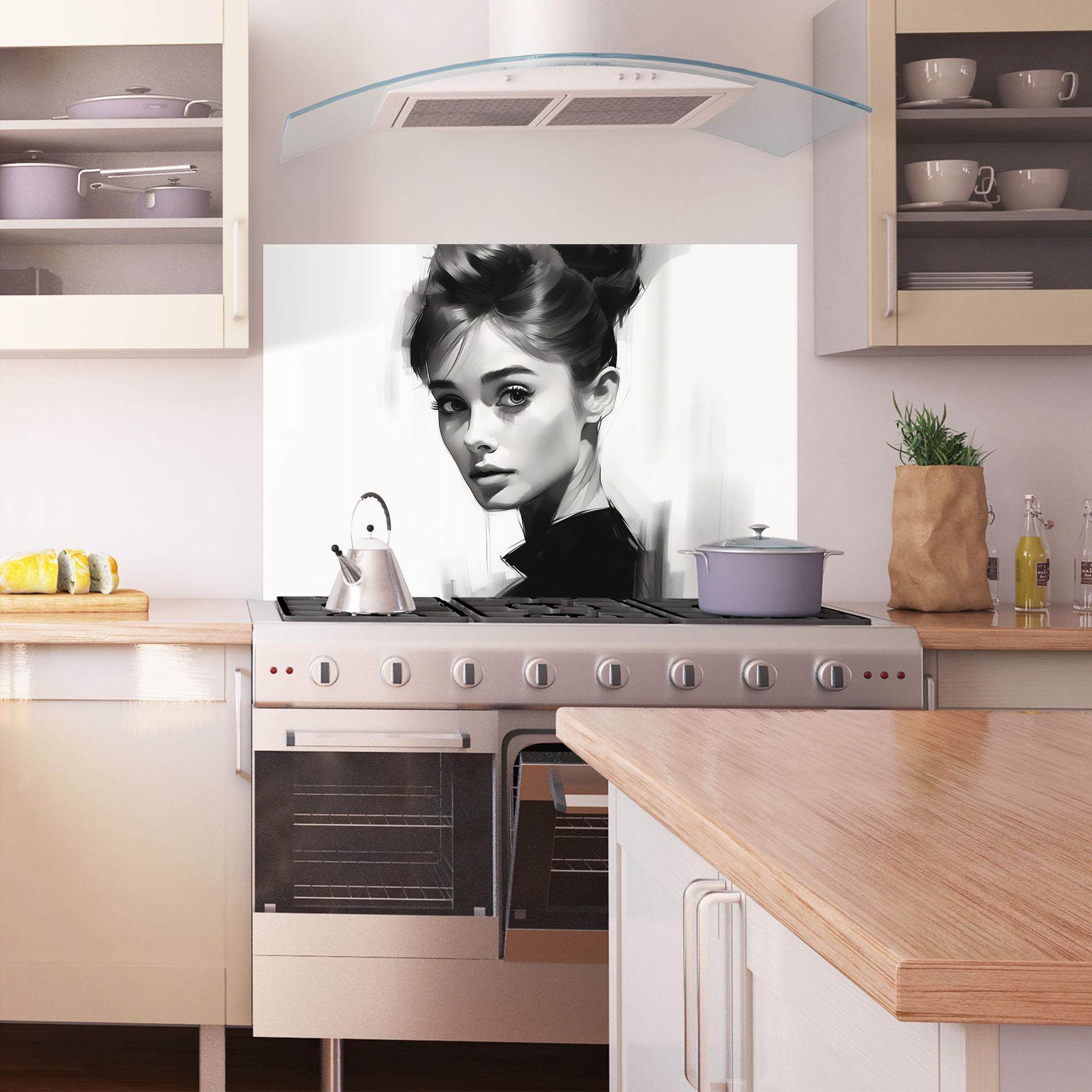 Küchenrückwand Glas Hepburn Portrait mockup 1