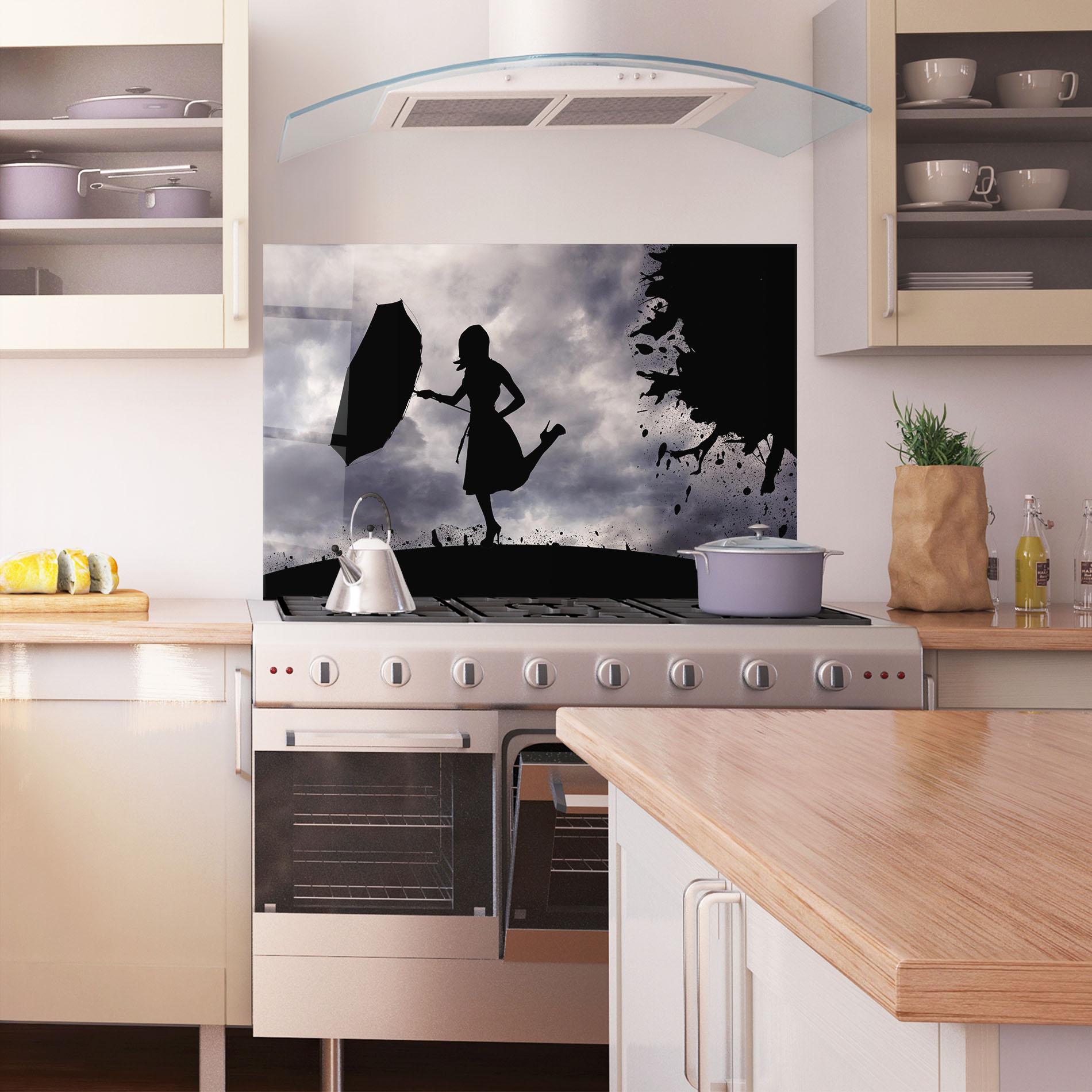 Küchenrückwand Glas Stormy Day mockup 1