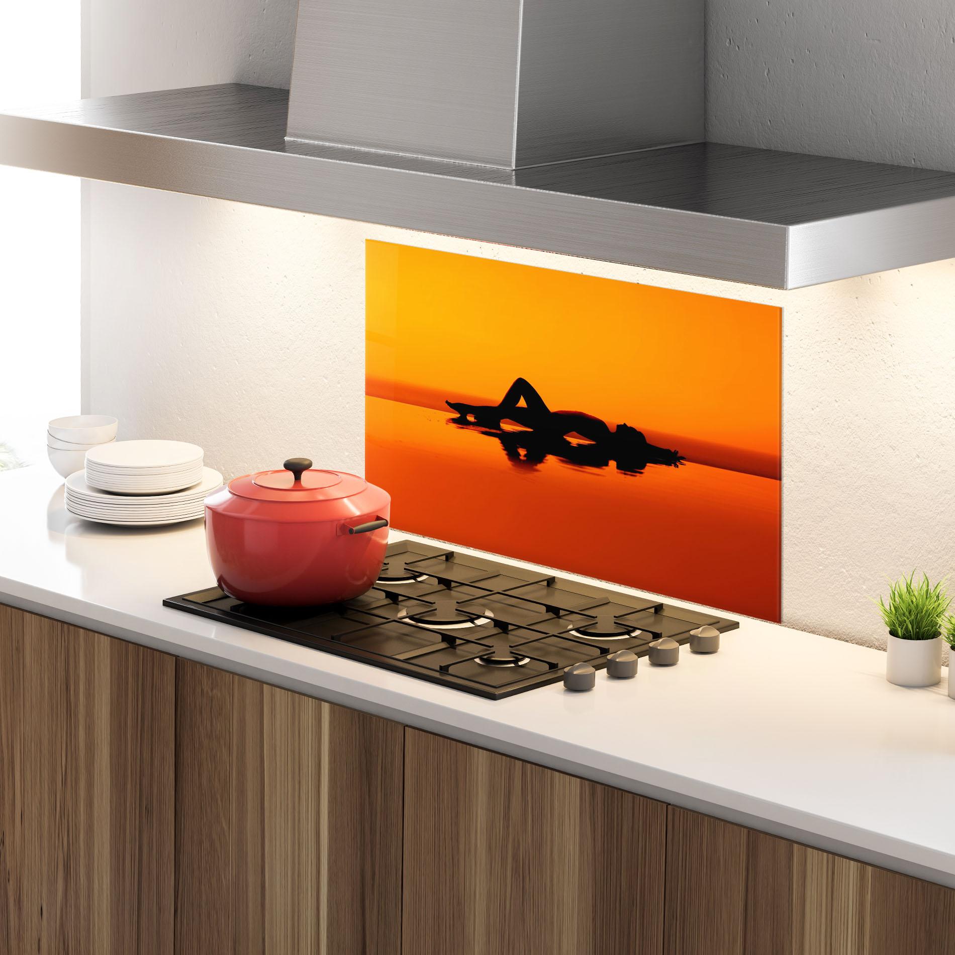 Küchenrückwand Glas Pool Sunset mockup 4