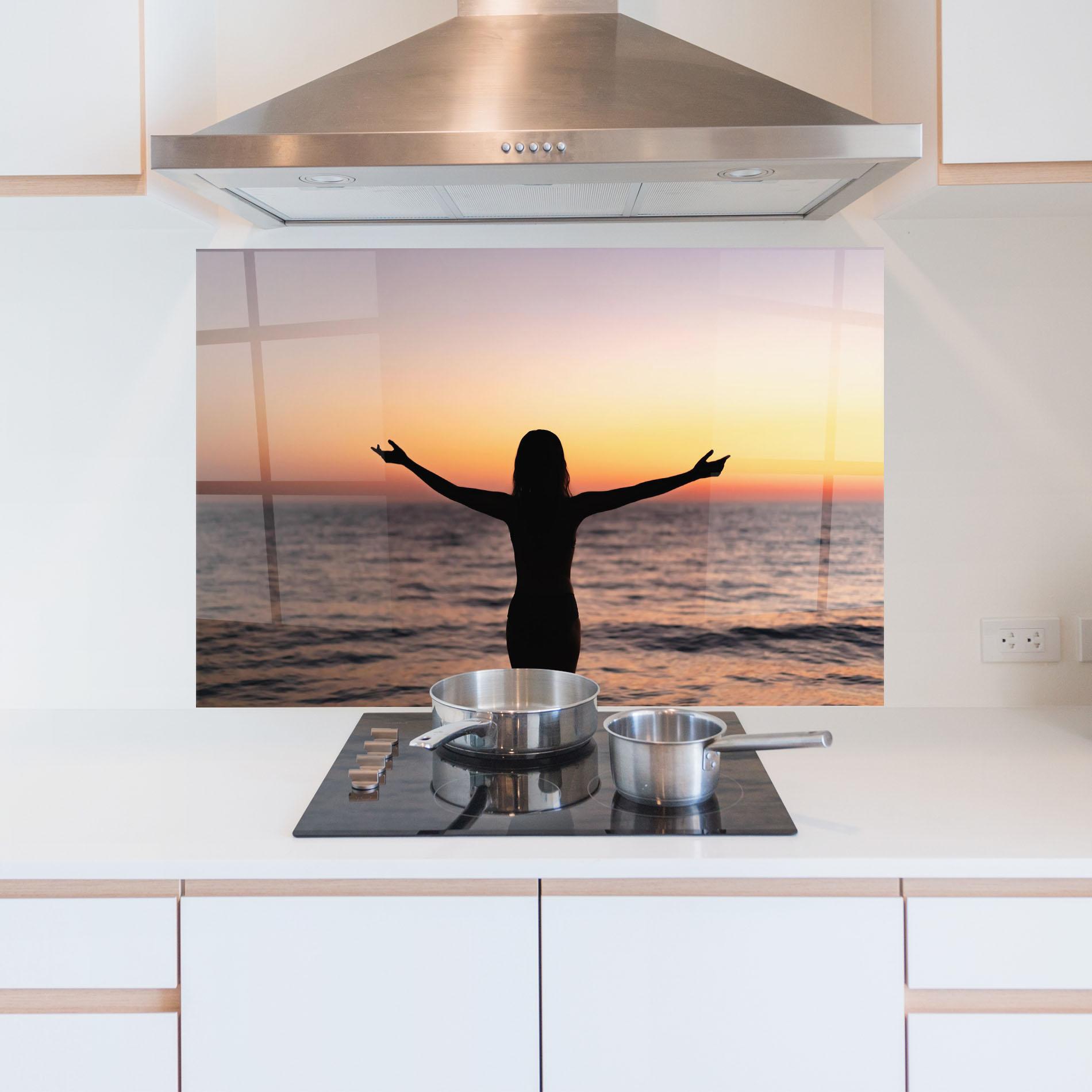 Küchenrückwand Glas Feeling Freedom mockup 5