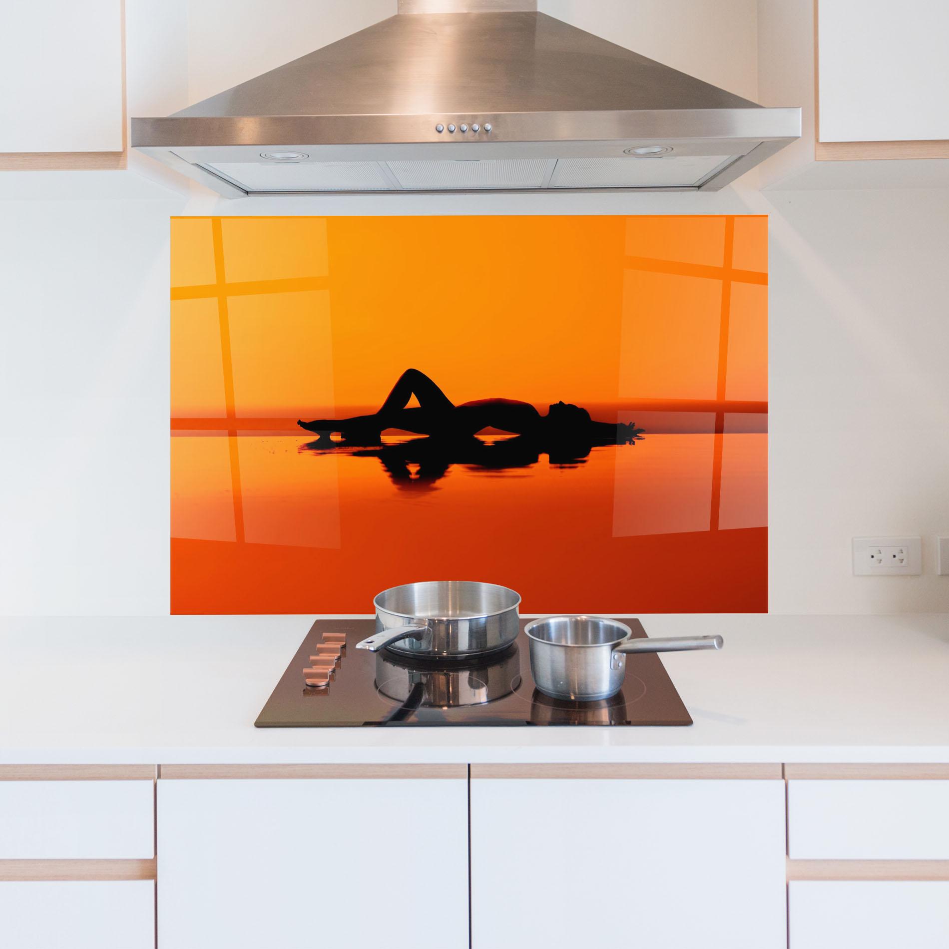 Küchenrückwand Glas Pool Sunset mockup 5