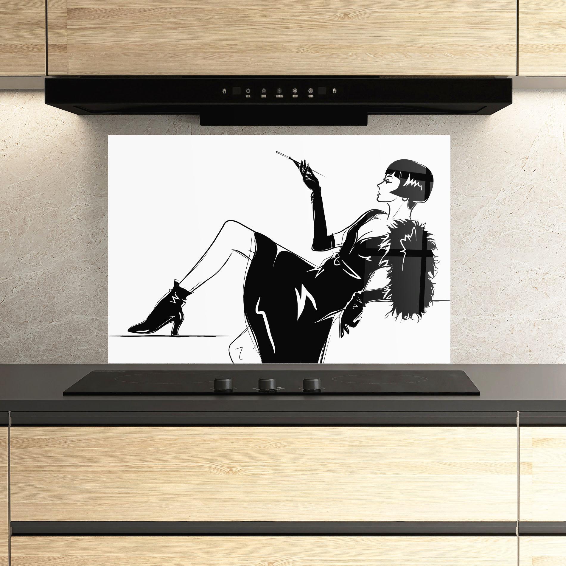 Küchenrückwand Glas Fashion Shilouette mockup 3