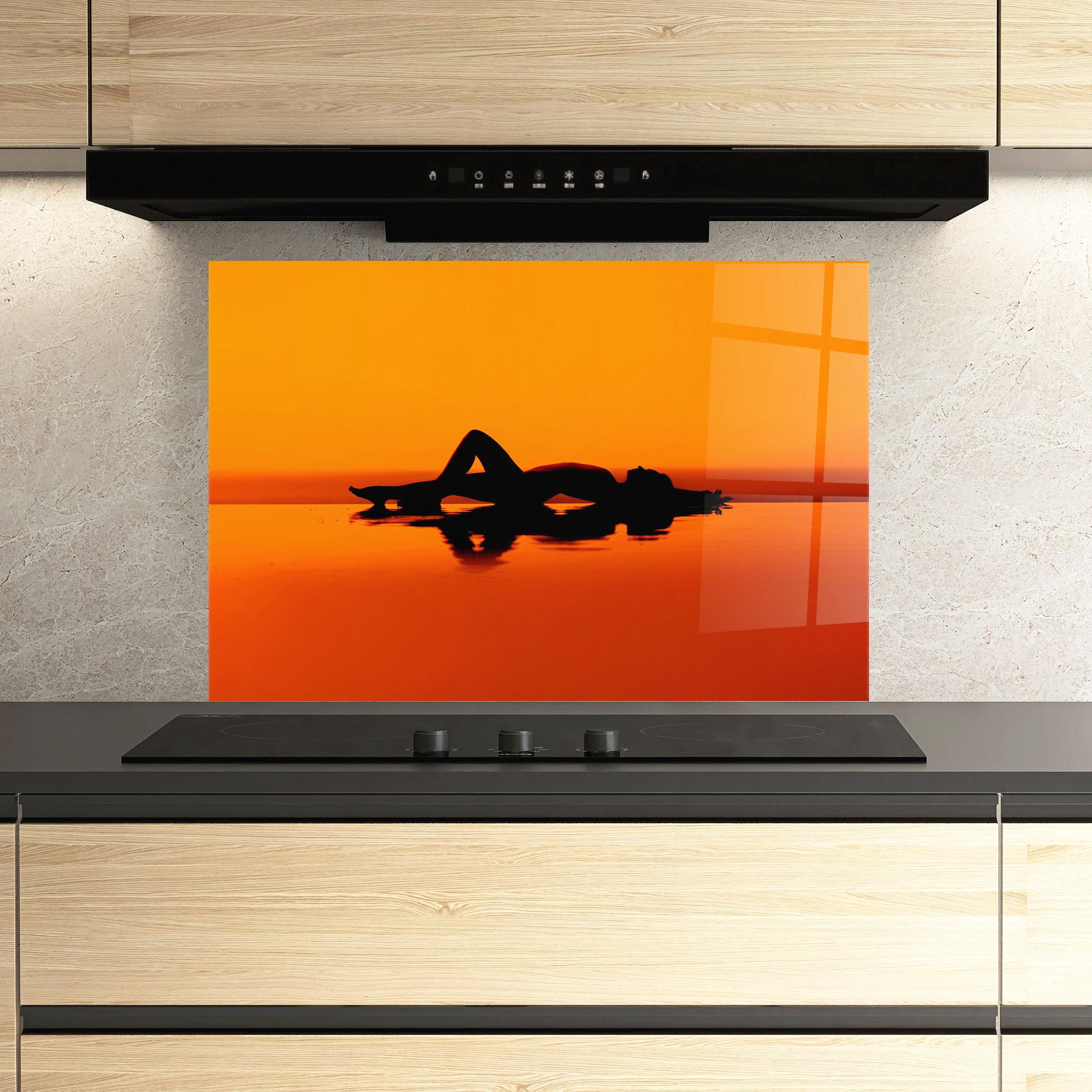 Küchenrückwand Glas Pool Sunset mockup 3