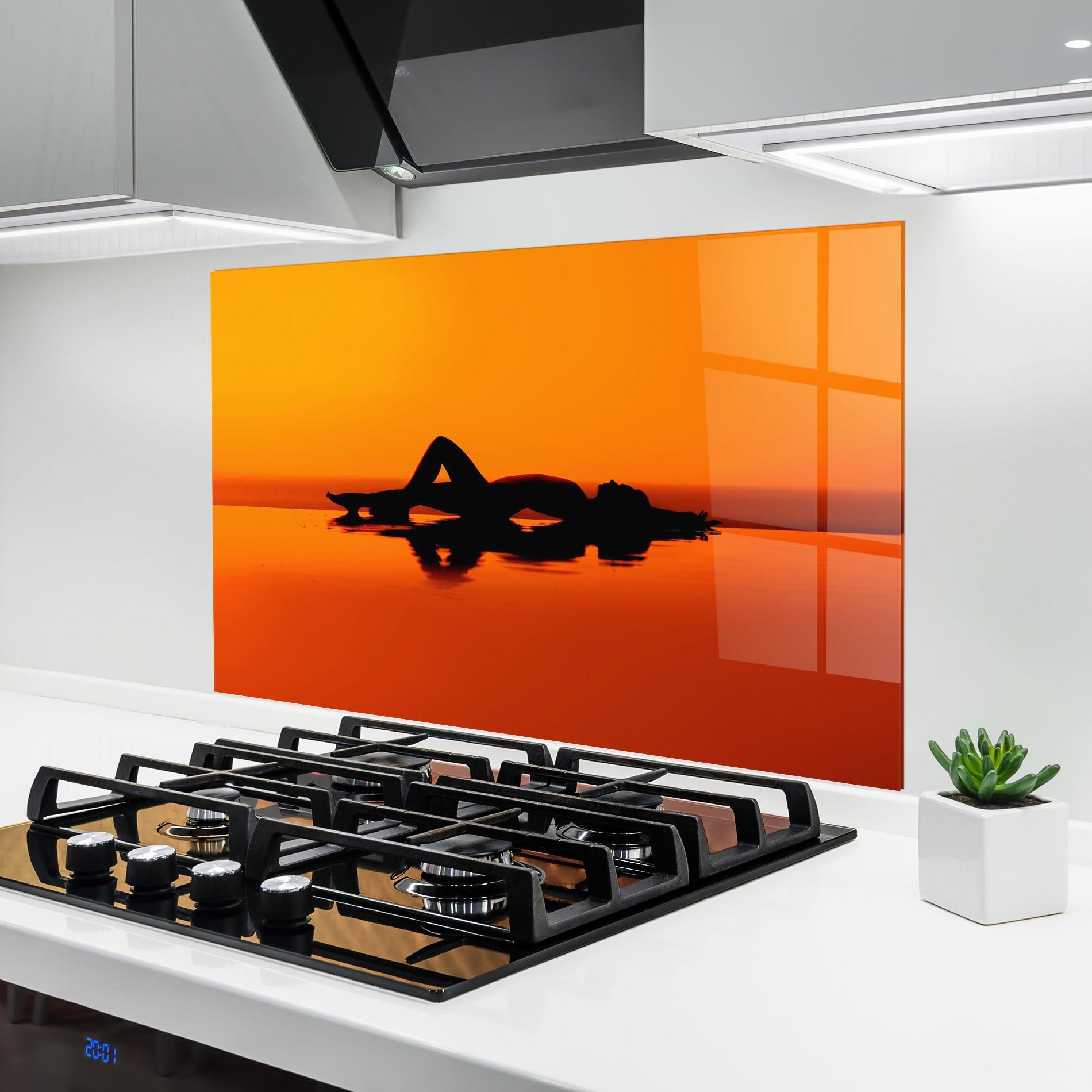 Küchenrückwand Glas Pool Sunset mockup 6